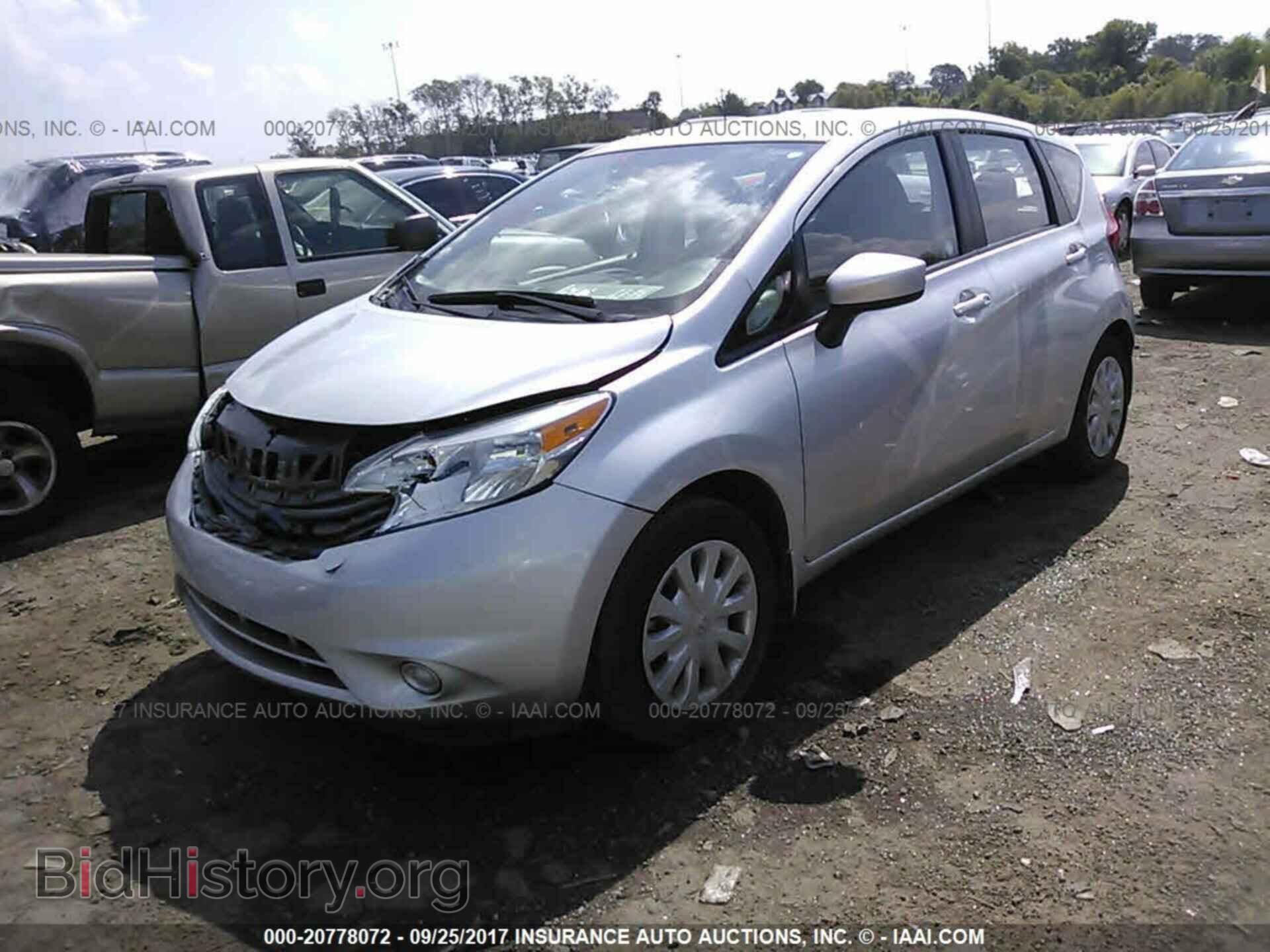 2016 Nissan Versa note - VIN: 3N1CE2CP0GL375101 - Фото 2