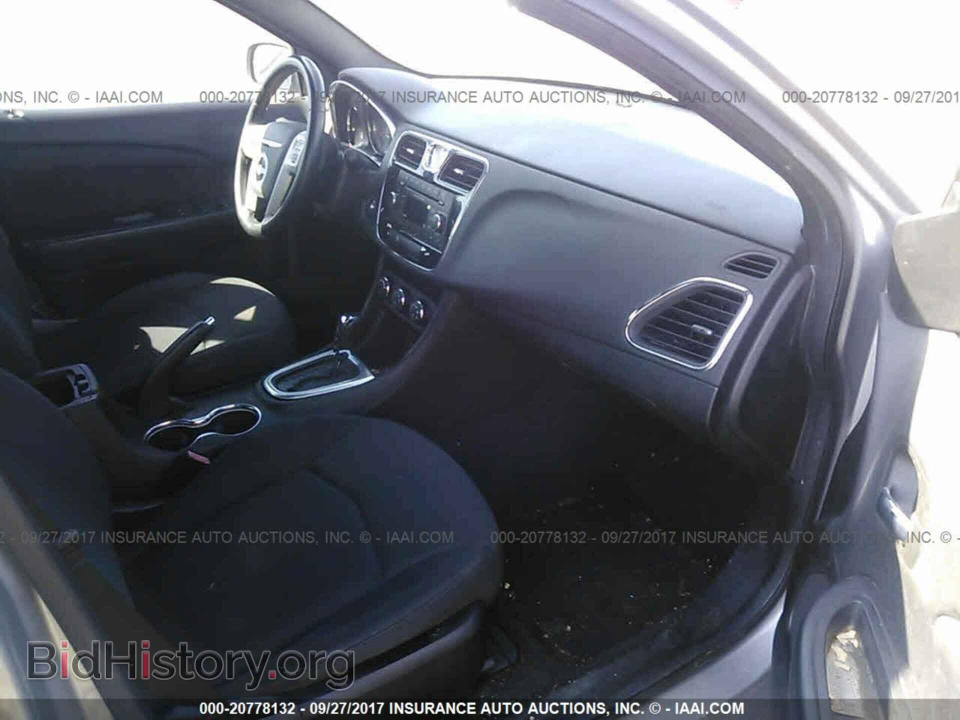 2013 Chrysler 200 - VIN: 1C3CCBBB1DN732794 - Фото 5