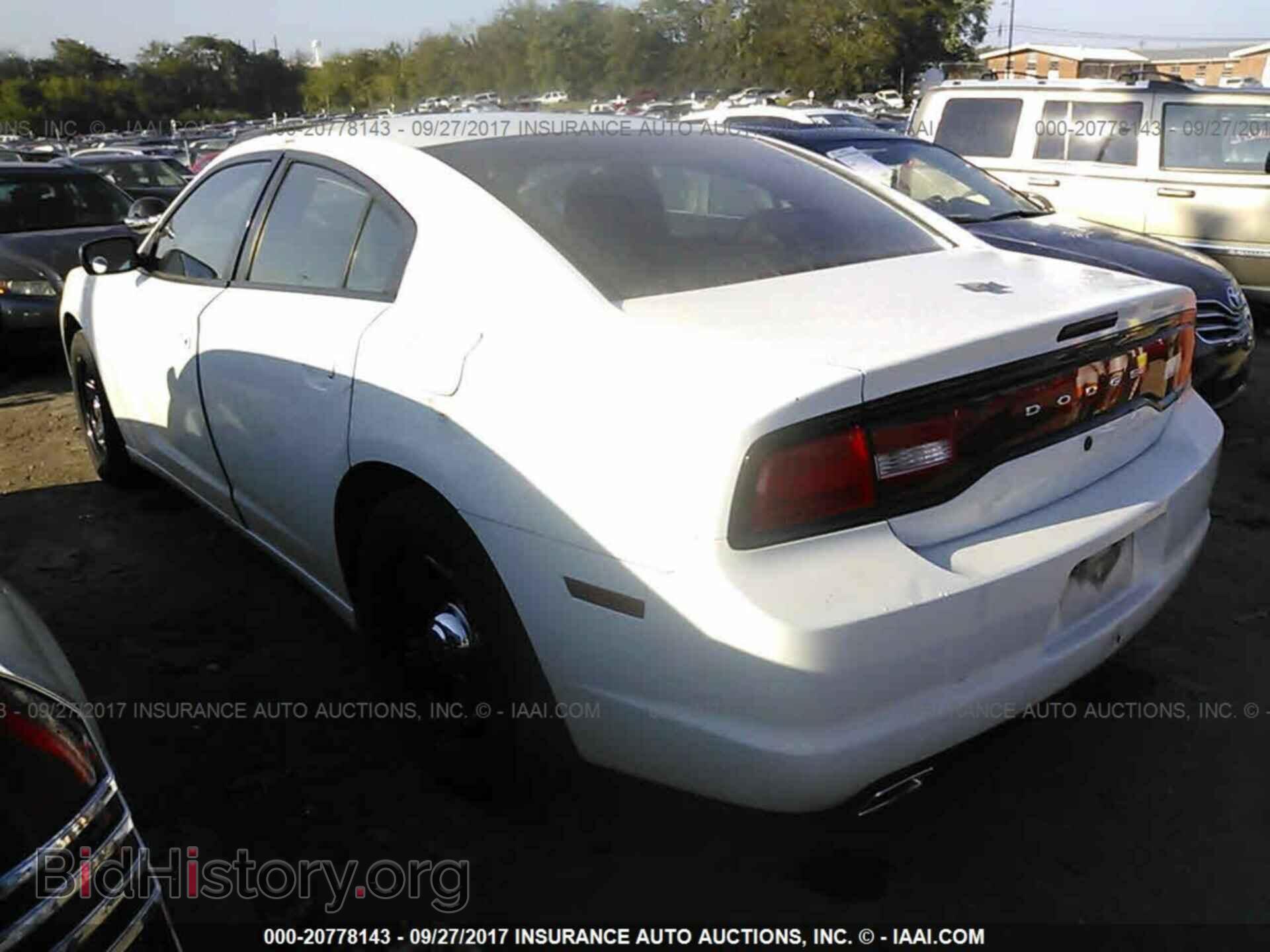 2013 Dodge Charger - VIN: 2C3CDXAG1DH532112 - Photo 3