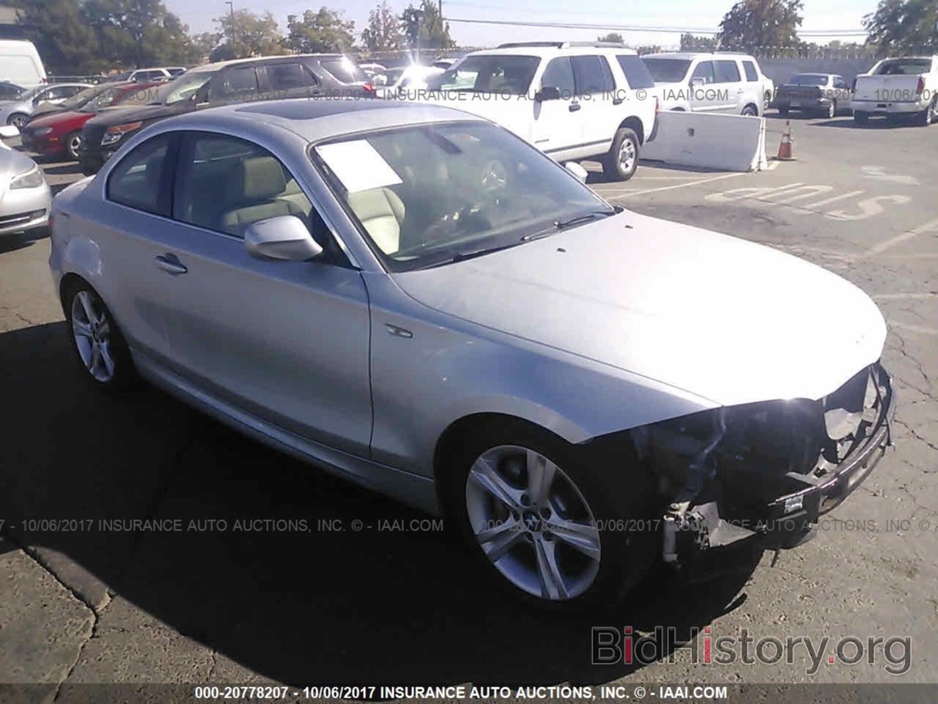 Photo WBAUC9C50CVM12461 - Bmw 135 2012