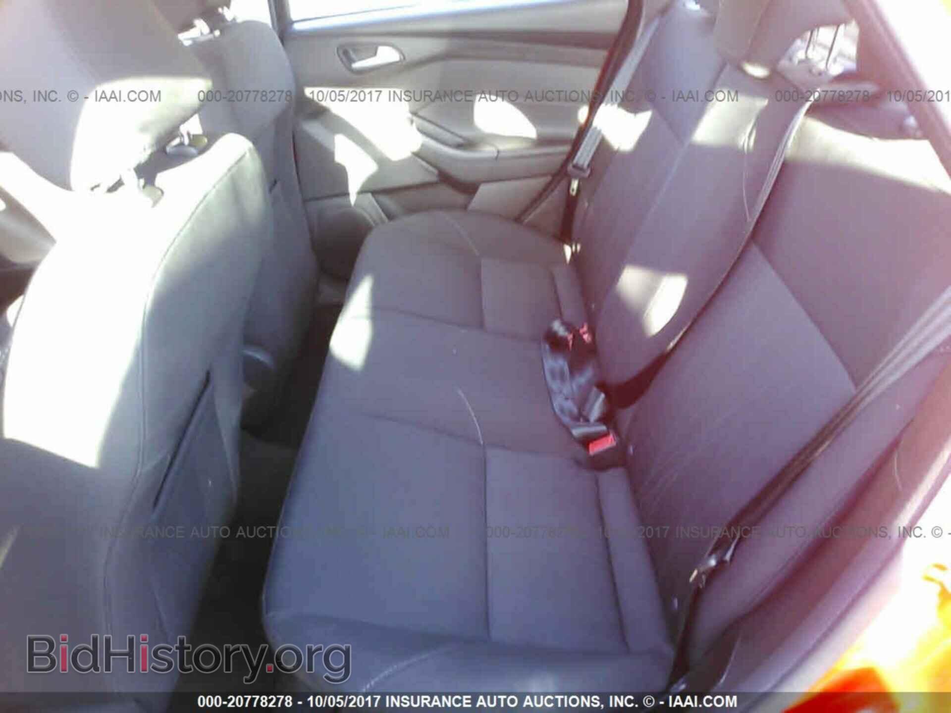 2016 Ford Focus - VIN: 1FADP3F25GL285638 - Фото 8