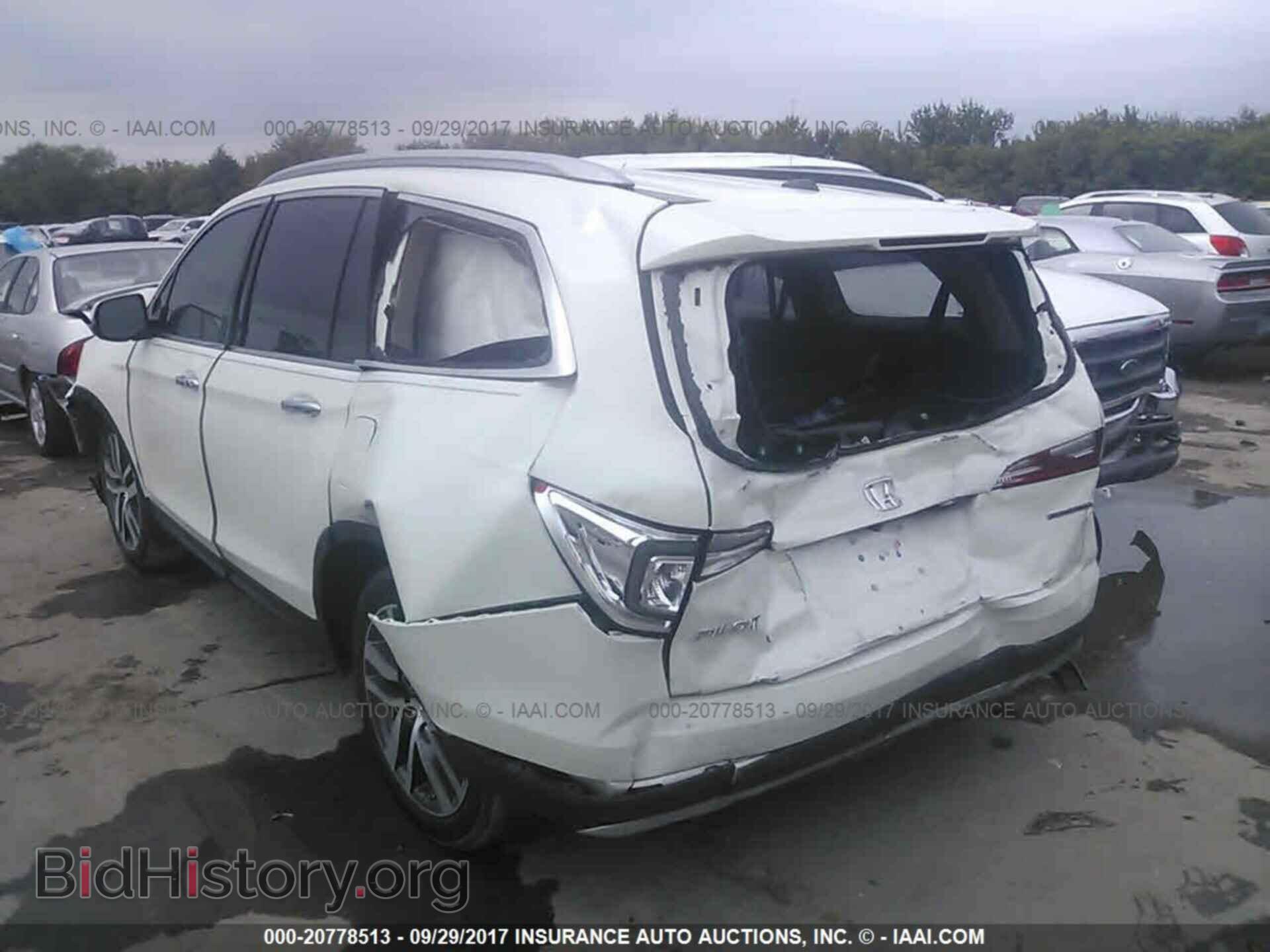 2017 Honda Pilot - VIN: 5FNYF5H92HB015324 - Фото 3