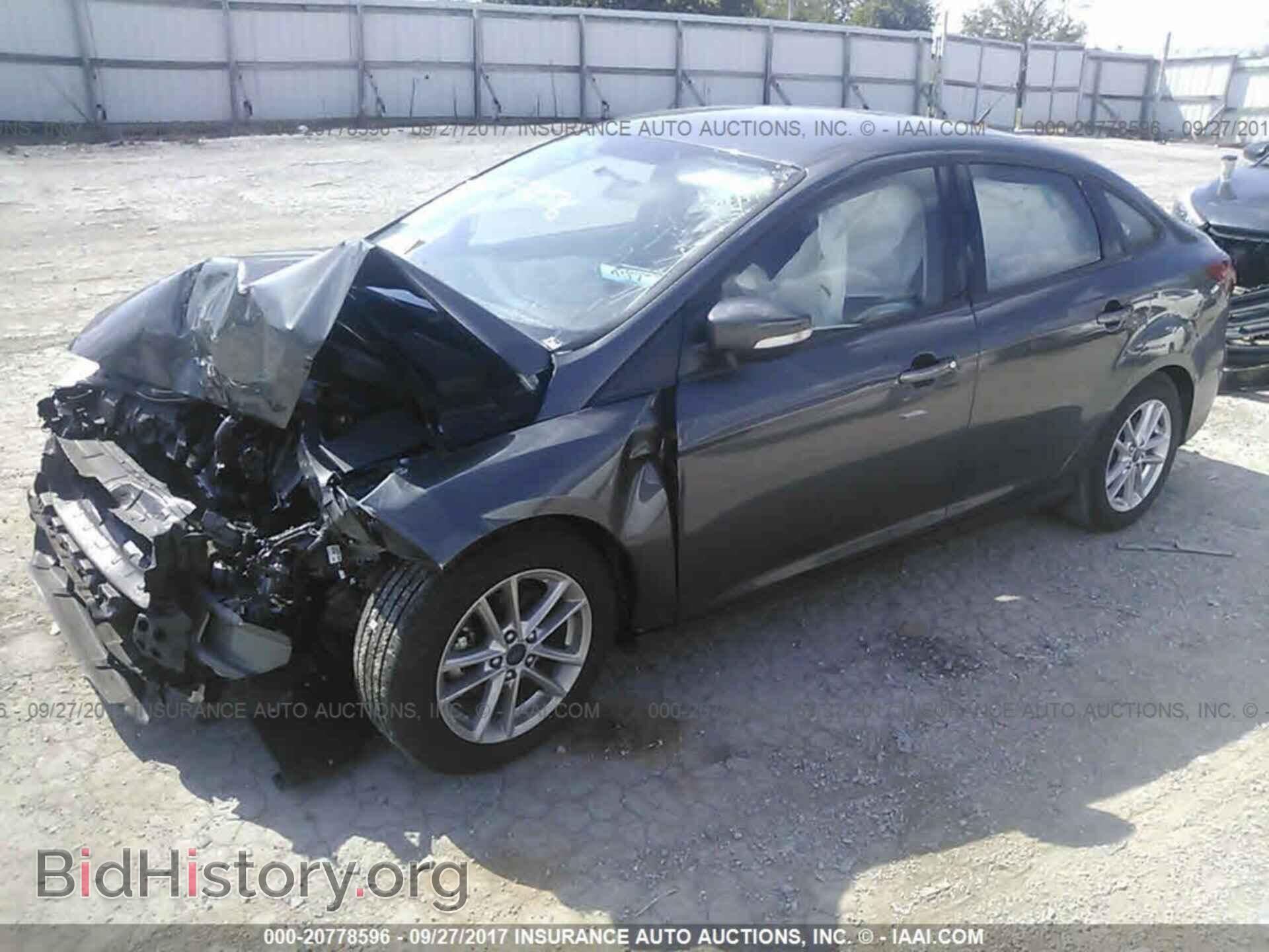 2016 Ford Focus - VIN: 1FADP3F2XGL337524 - Photo 2
