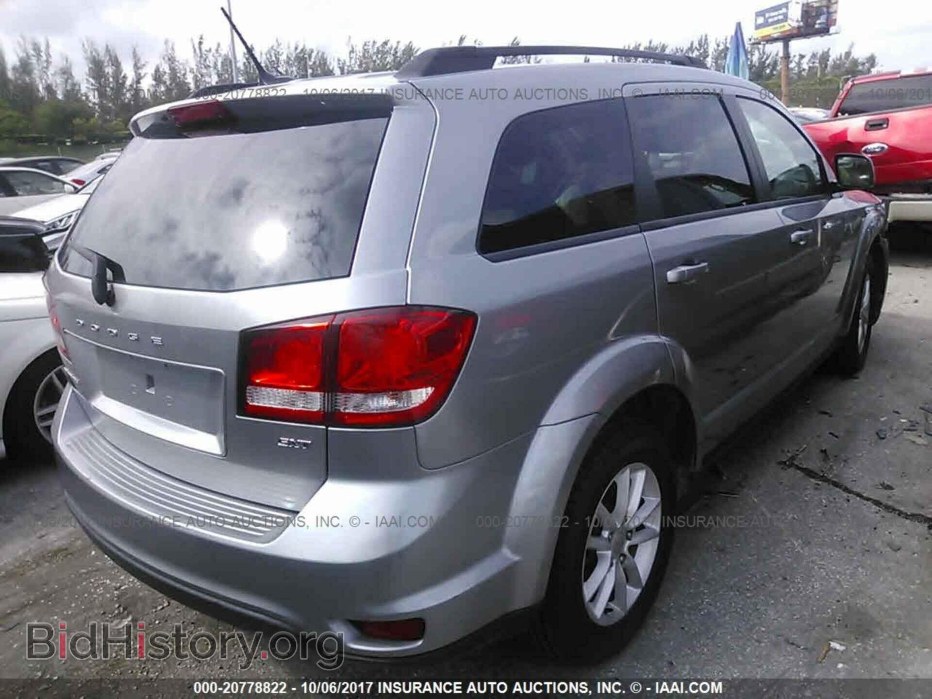 2015 Dodge Journey - VIN: 3C4PDCBB9FT577950 - Photo 4