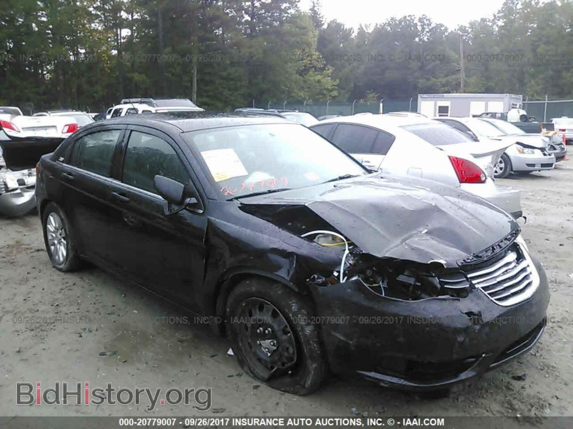 Фотография 1C3CCBAB2EN123944 - Chrysler 200 2014