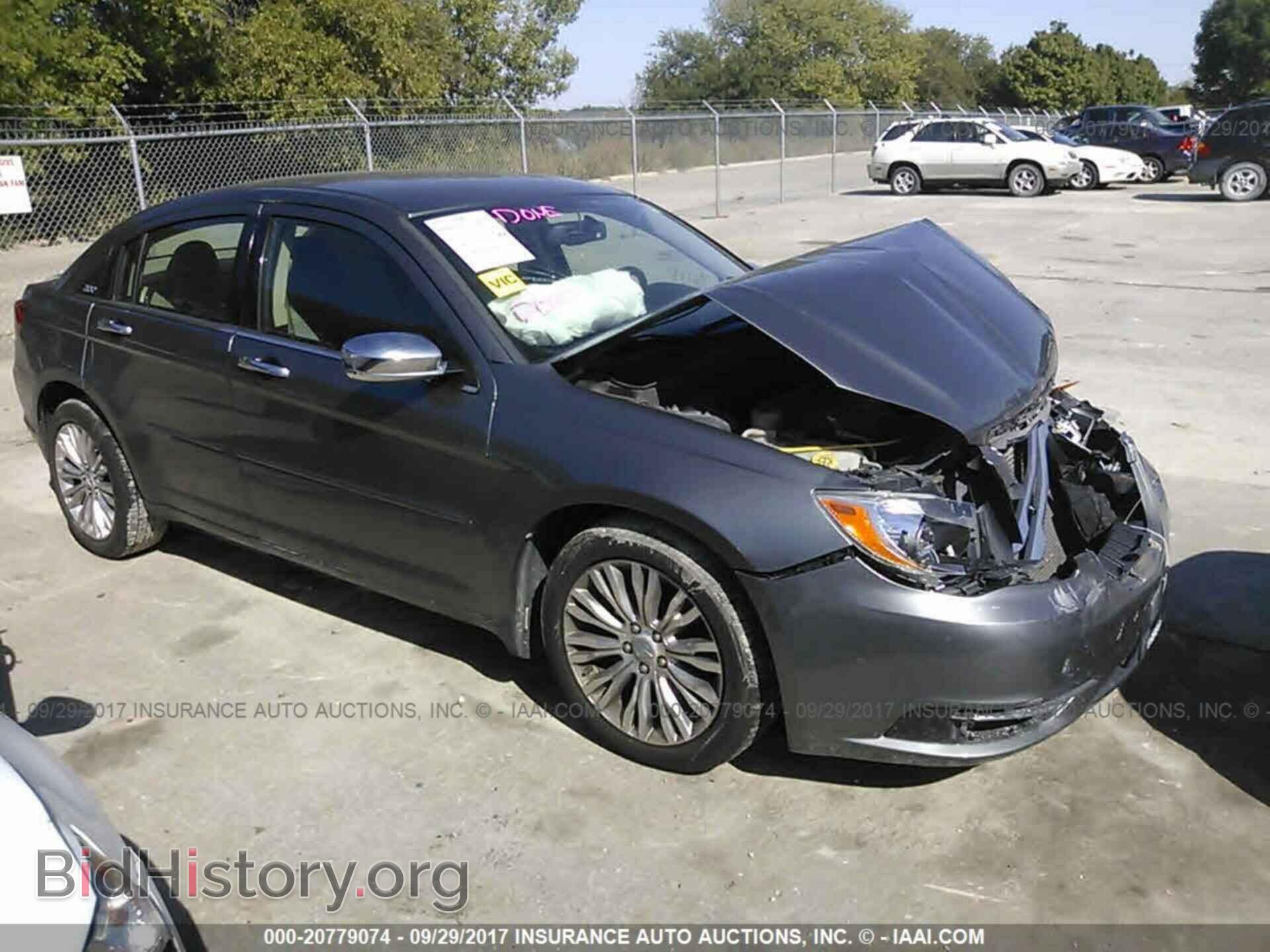 Photo 1C3CCBCB2CN154931 - Chrysler 200 2012