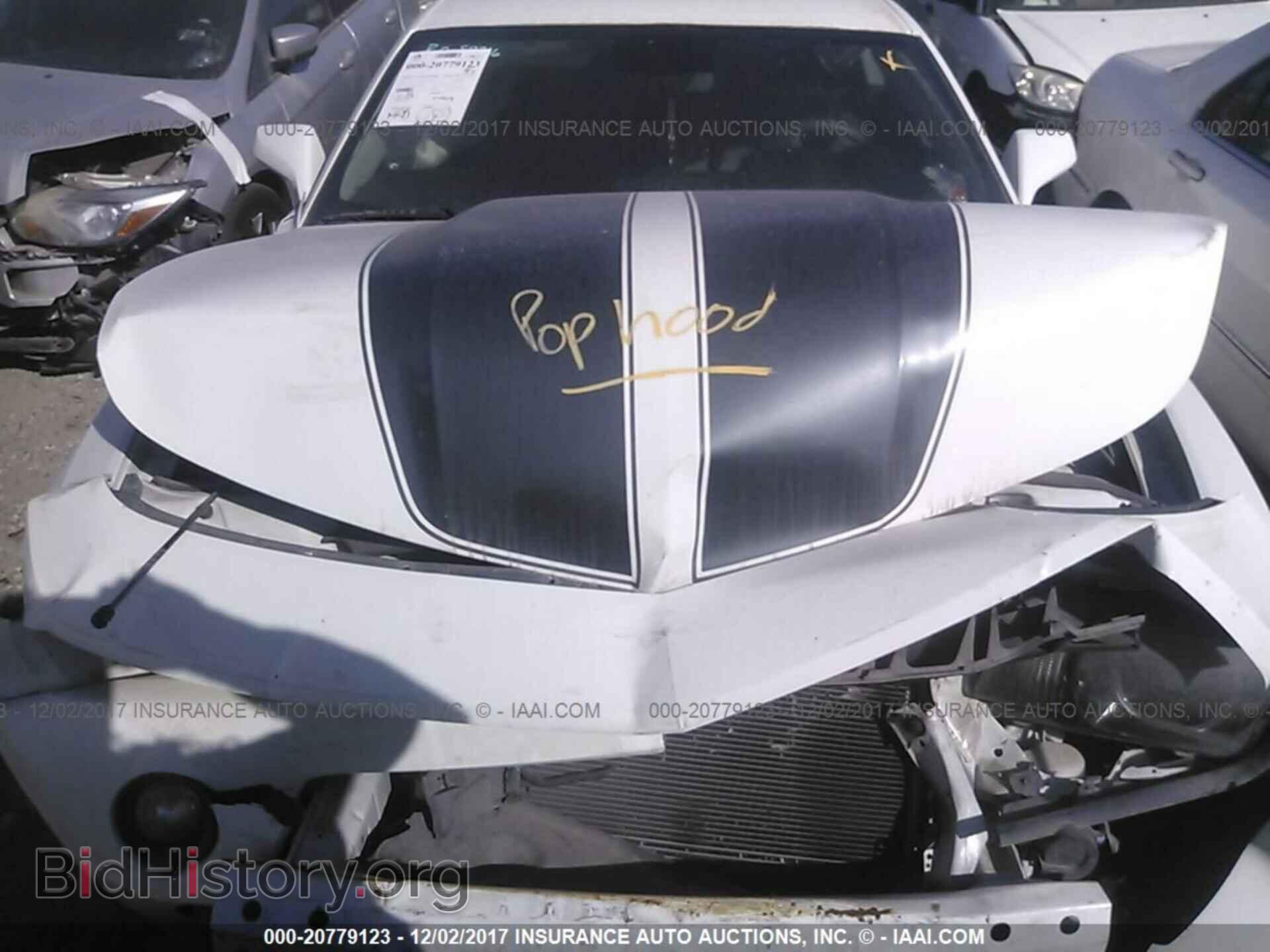 2011 Chevrolet Camaro - VIN: 2G1FB1ED2B9100852 - Фото 10