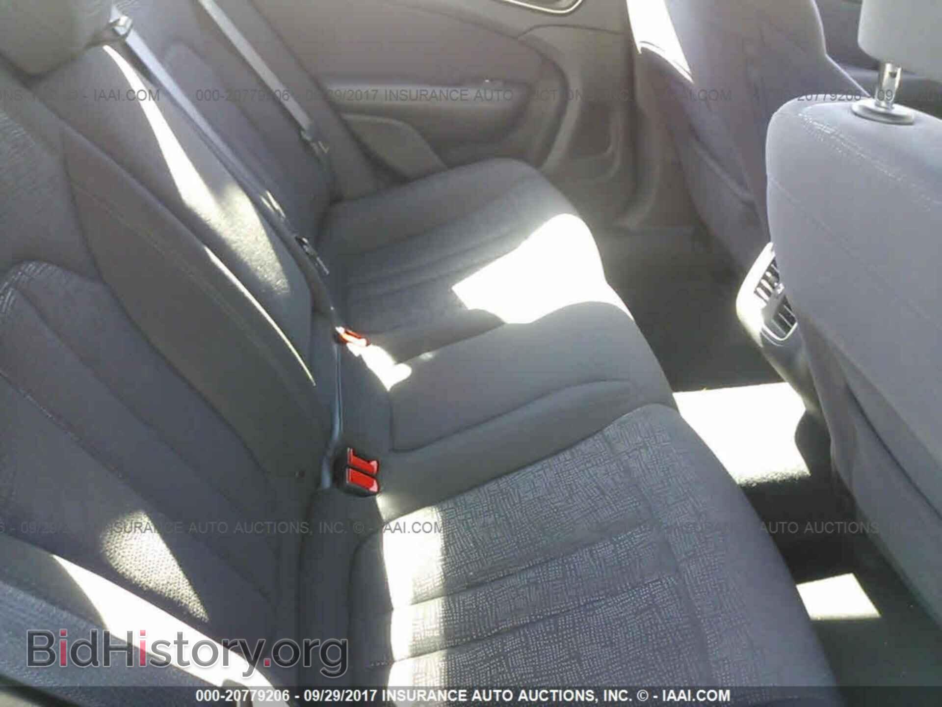 2015 Chrysler 200 - VIN: 1C3CCCAB9FN662097 - Photo 8