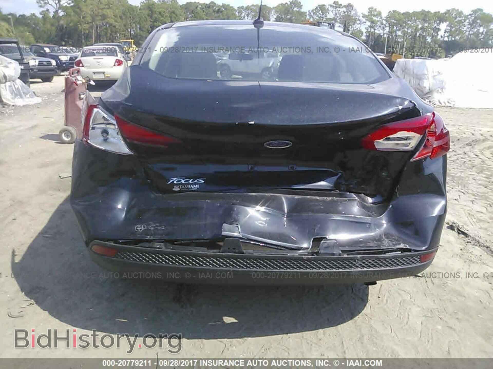 2015 Ford Focus - VIN: 1FADP3E28FL298464 - Фото 6