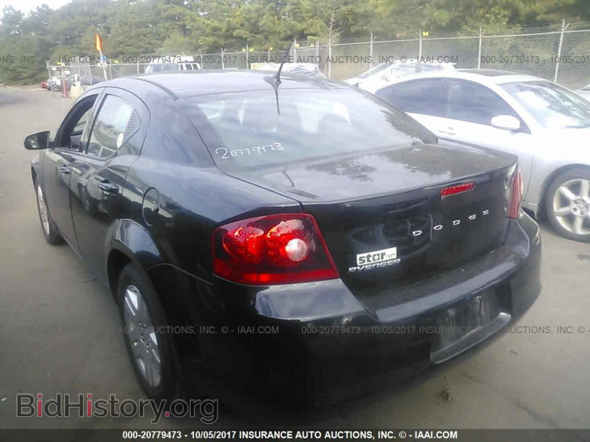 2013 Dodge Avenger - VIN: 1C3CDZAB9DN554933 - Photo 3