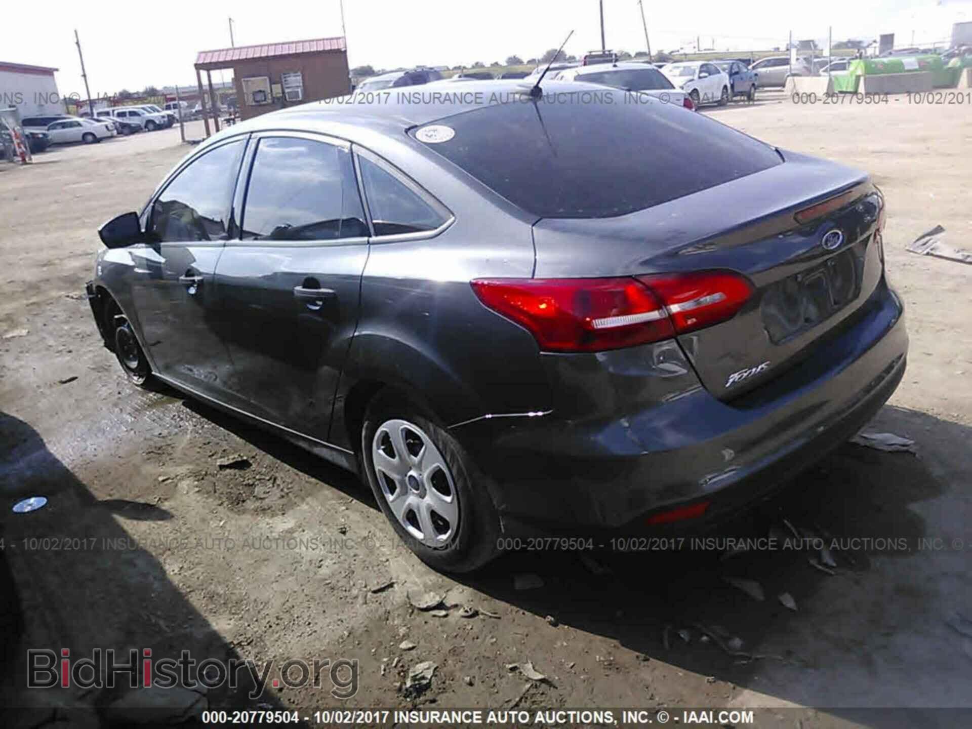 2017 Ford Focus - VIN: 1FADP3E20HL299143 - Фото 3