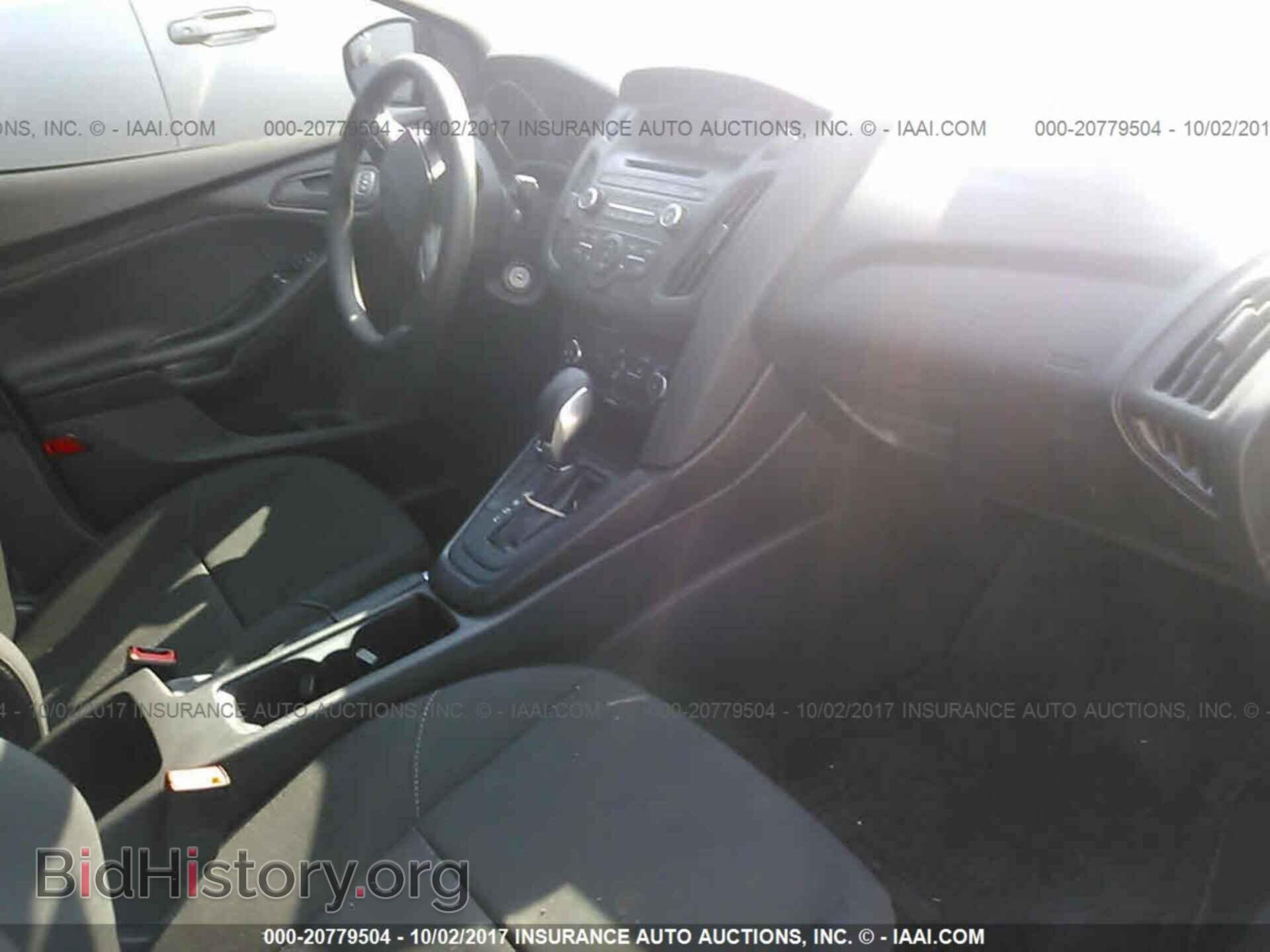 2017 Ford Focus - VIN: 1FADP3E20HL299143 - Фото 5