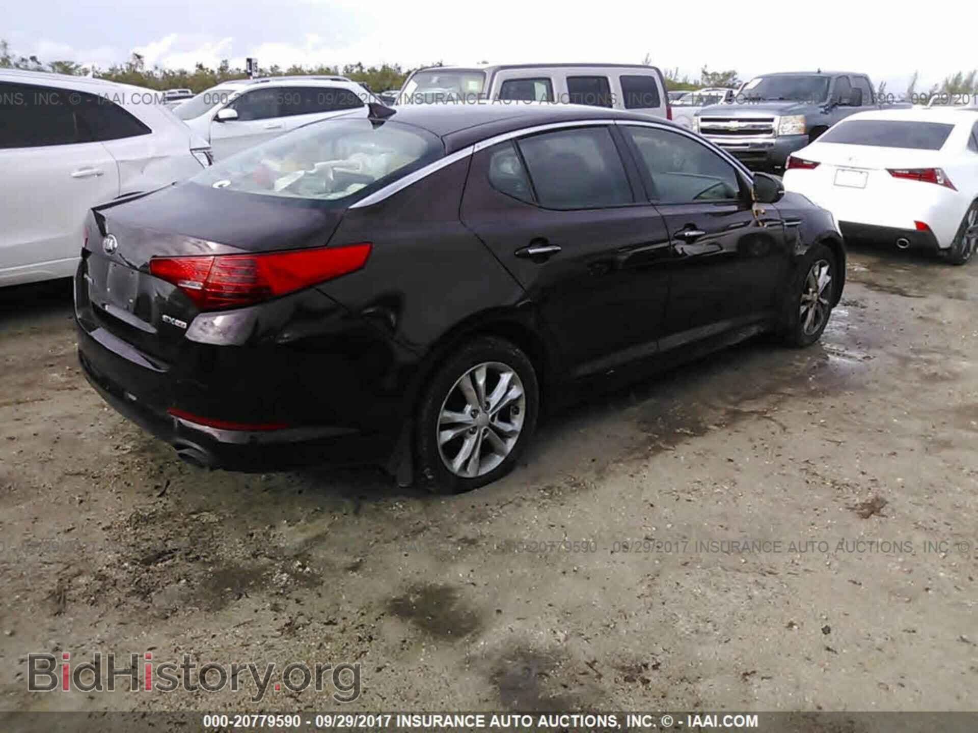 2013 Kia Optima - VIN: 5XXGN4A77DG093767 - Photo 4