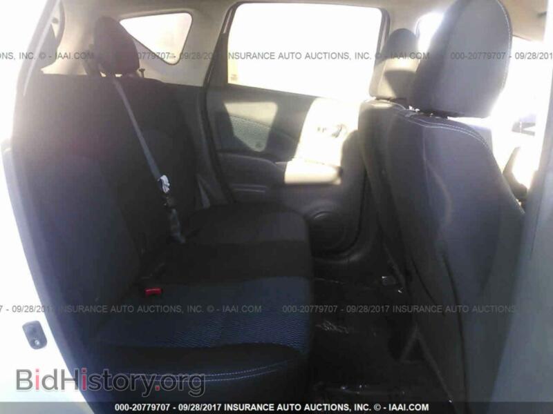 2016 Nissan VERSA NOTE (VIN 3N1CE2CP4GL368152) — фото 8 из 10