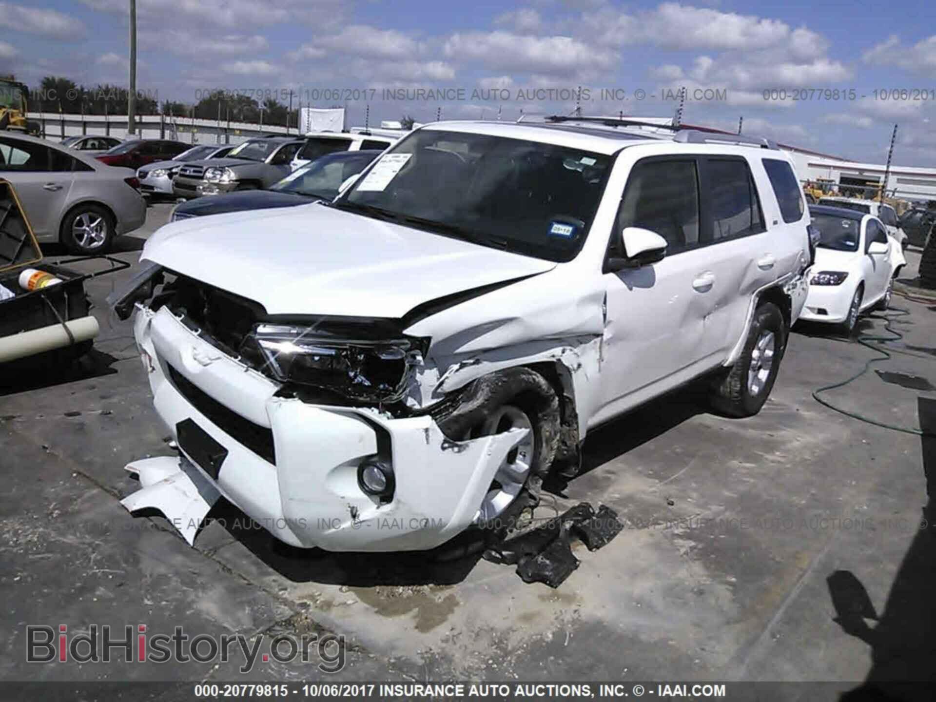 2014 Toyota 4runner - VIN: JTEZU5JR5E5073795 - Фото 2