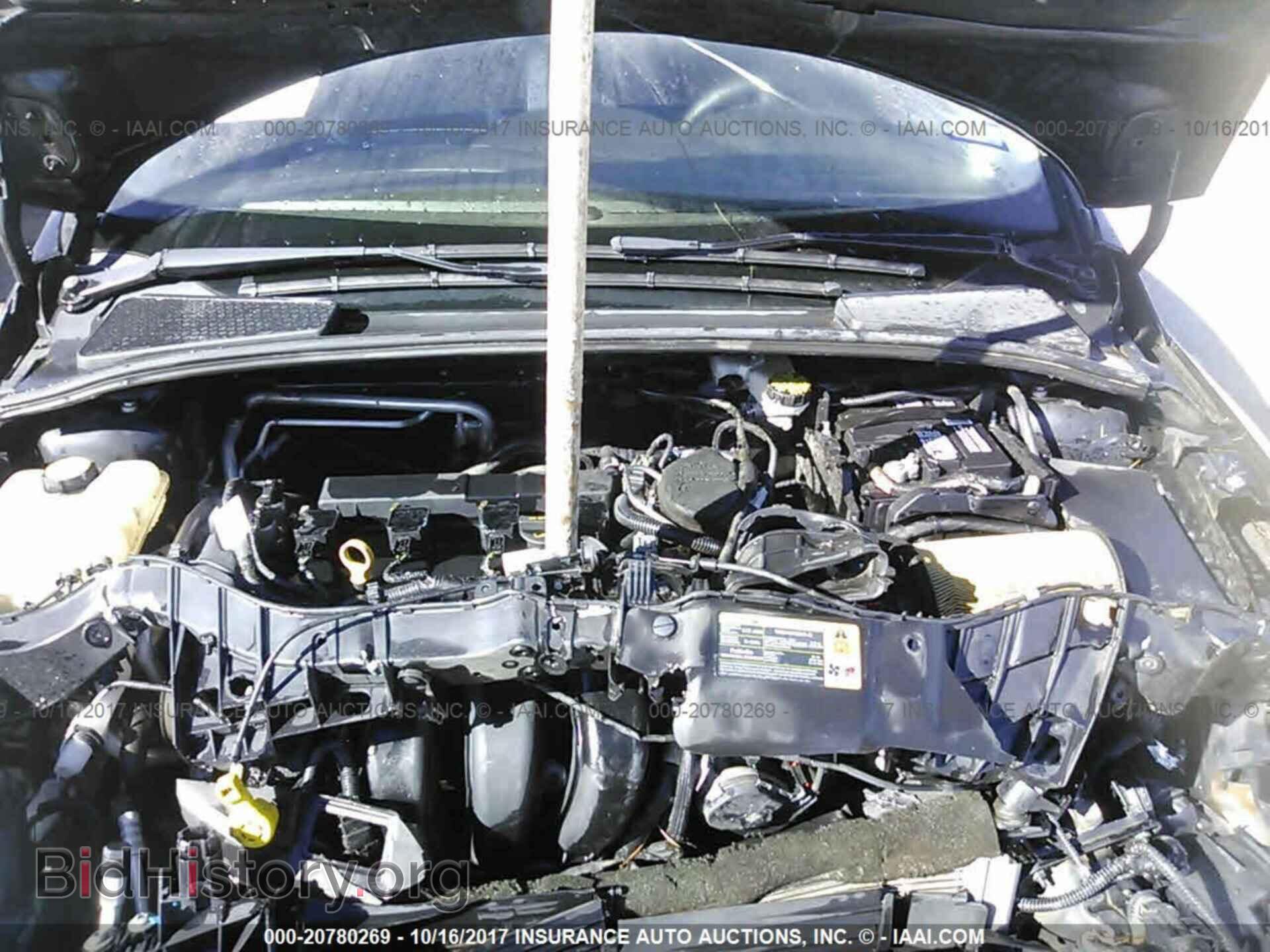 2012 Ford Focus - VIN: 1FAHP3E23CL329701 - Photo 10