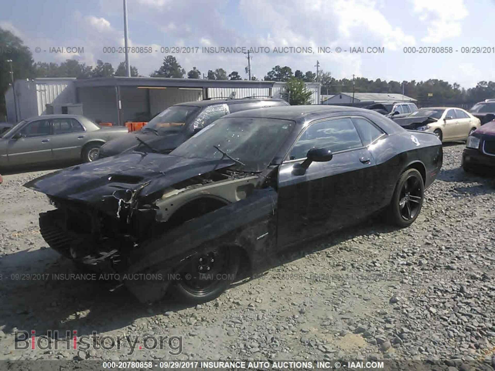 2015 Dodge Challenger - VIN: 2C3CDZAT4FH804891 - Фото 2