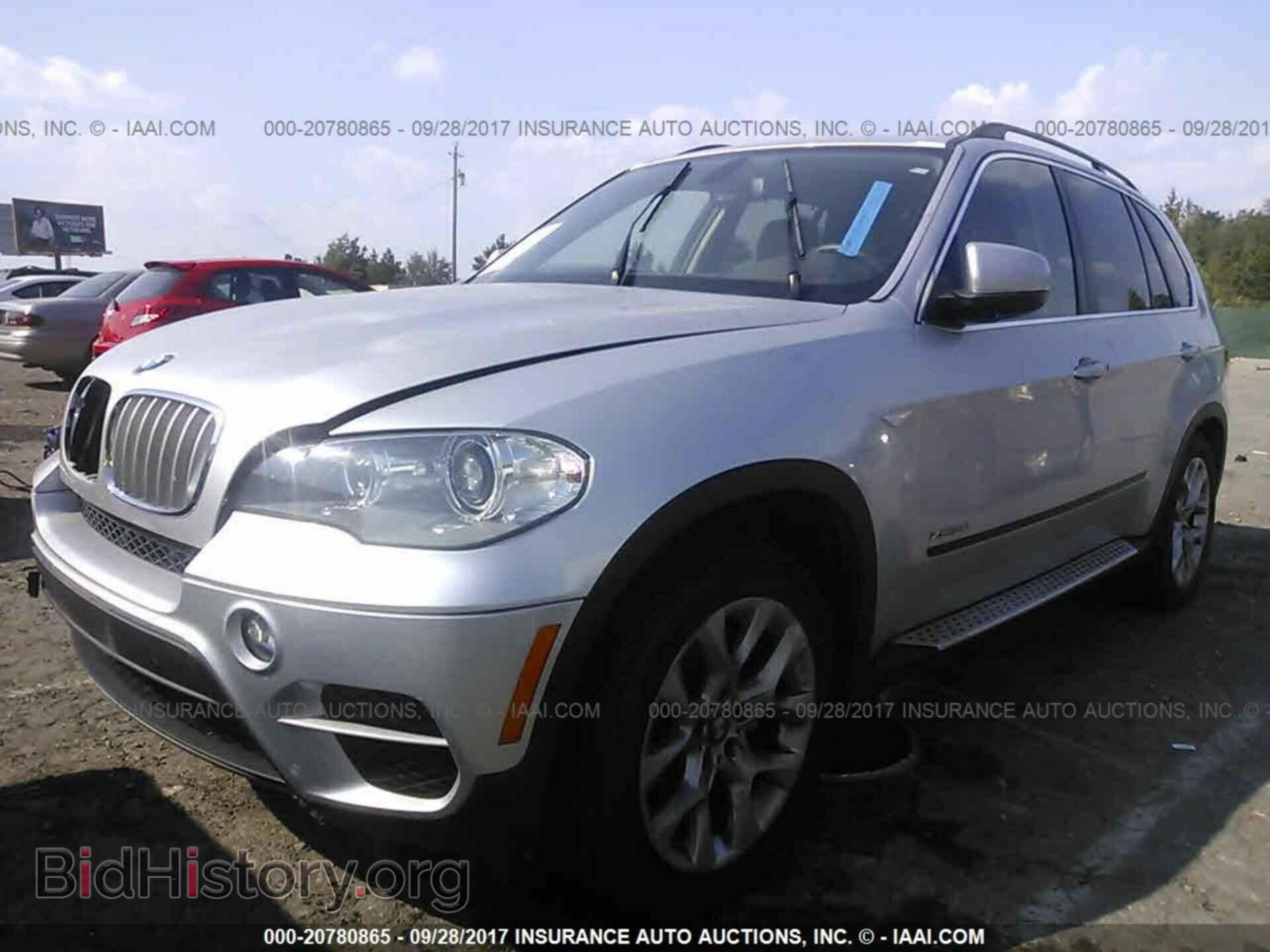 2013 Bmw X5 - VIN: 5UXZV4C52D0E02536 - Фото 2