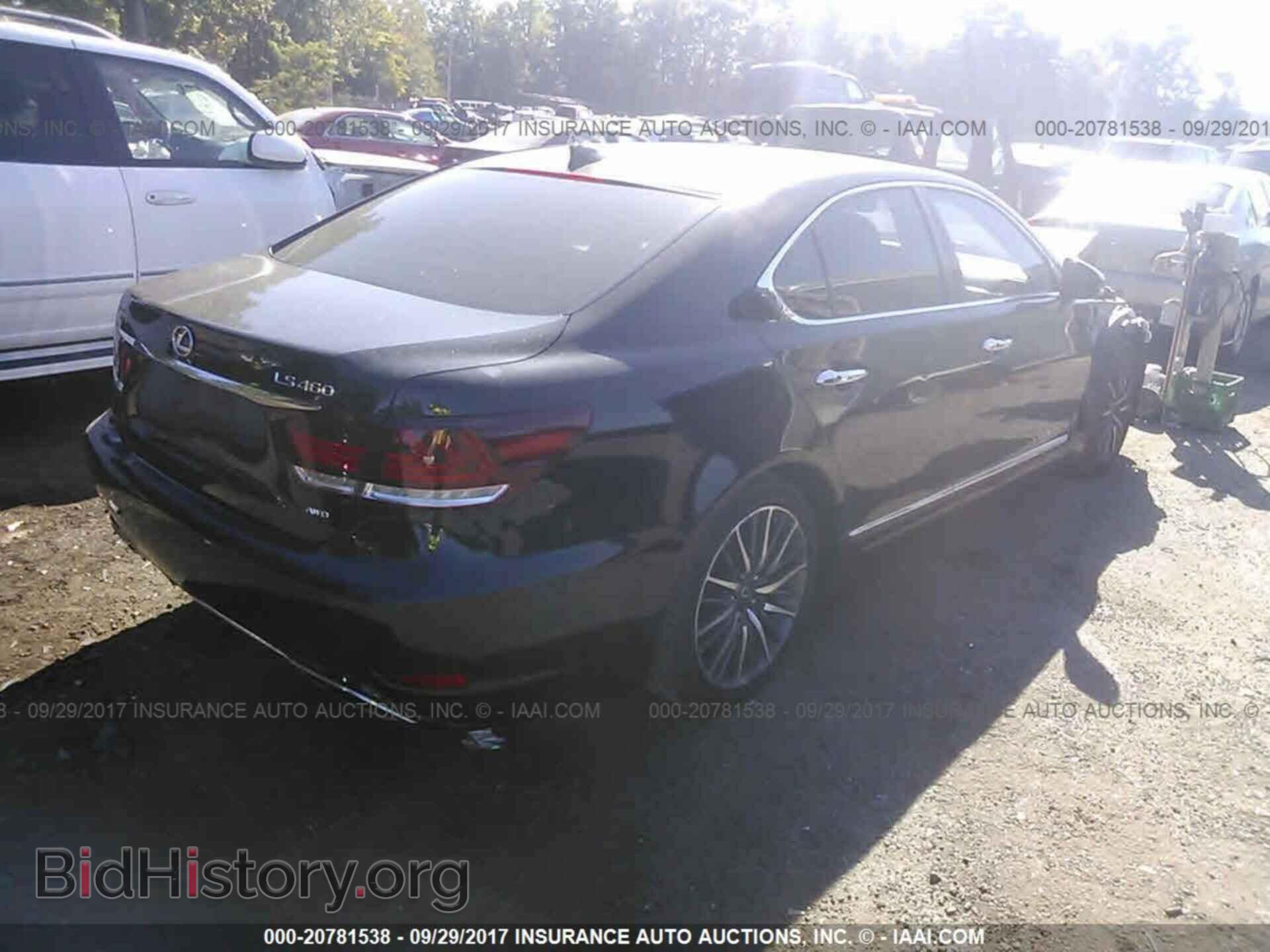 2015 Lexus Ls - VIN: JTHCL5EF9F5023074 - Photo 4