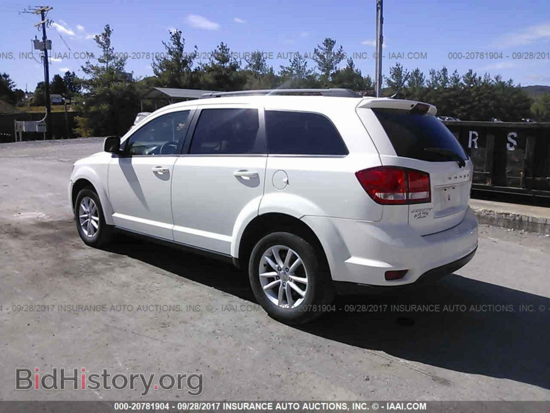 2016 Dodge Journey - VIN: 3C4PDCBB1GT177818 - Photo 3