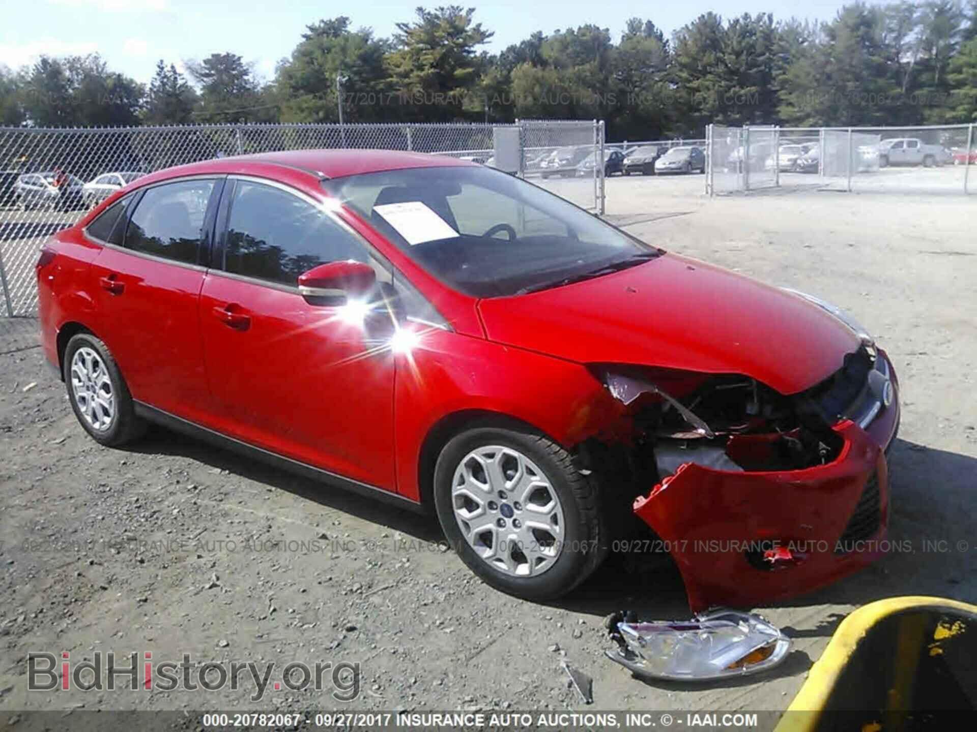 Photo 1FAHP3F29CL307068 - Ford Focus 2012