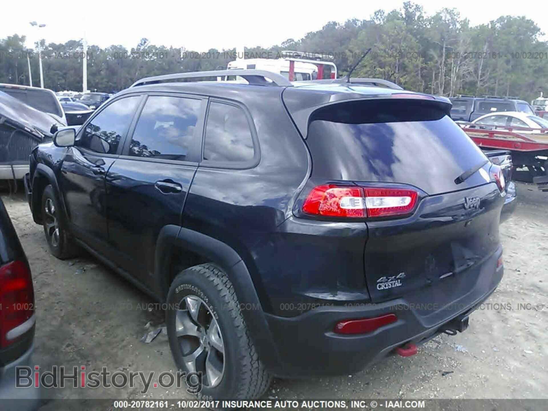 2014 Jeep Cherokee - VIN: 1C4PJMBS9EW216449 - Фото 3