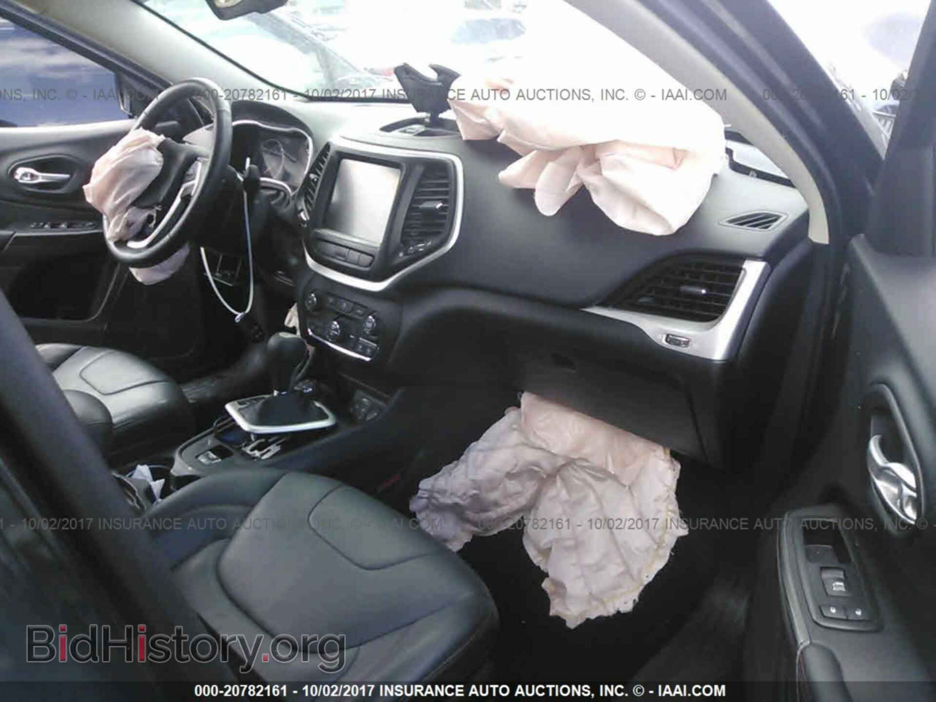 2014 Jeep Cherokee - VIN: 1C4PJMBS9EW216449 - Фото 5