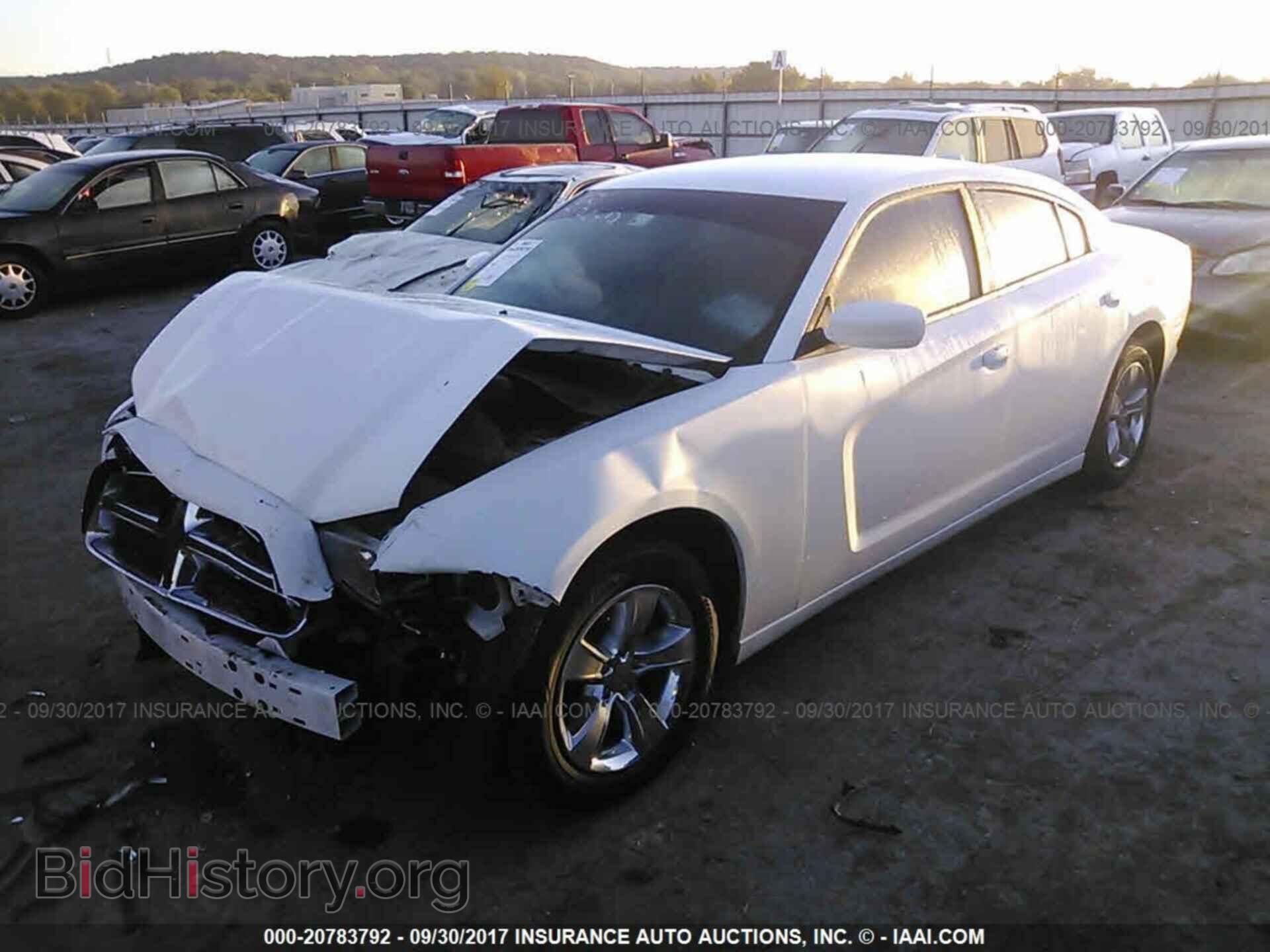 2013 Dodge Charger - VIN: 2C3CDXBG2DH688867 - Photo 2