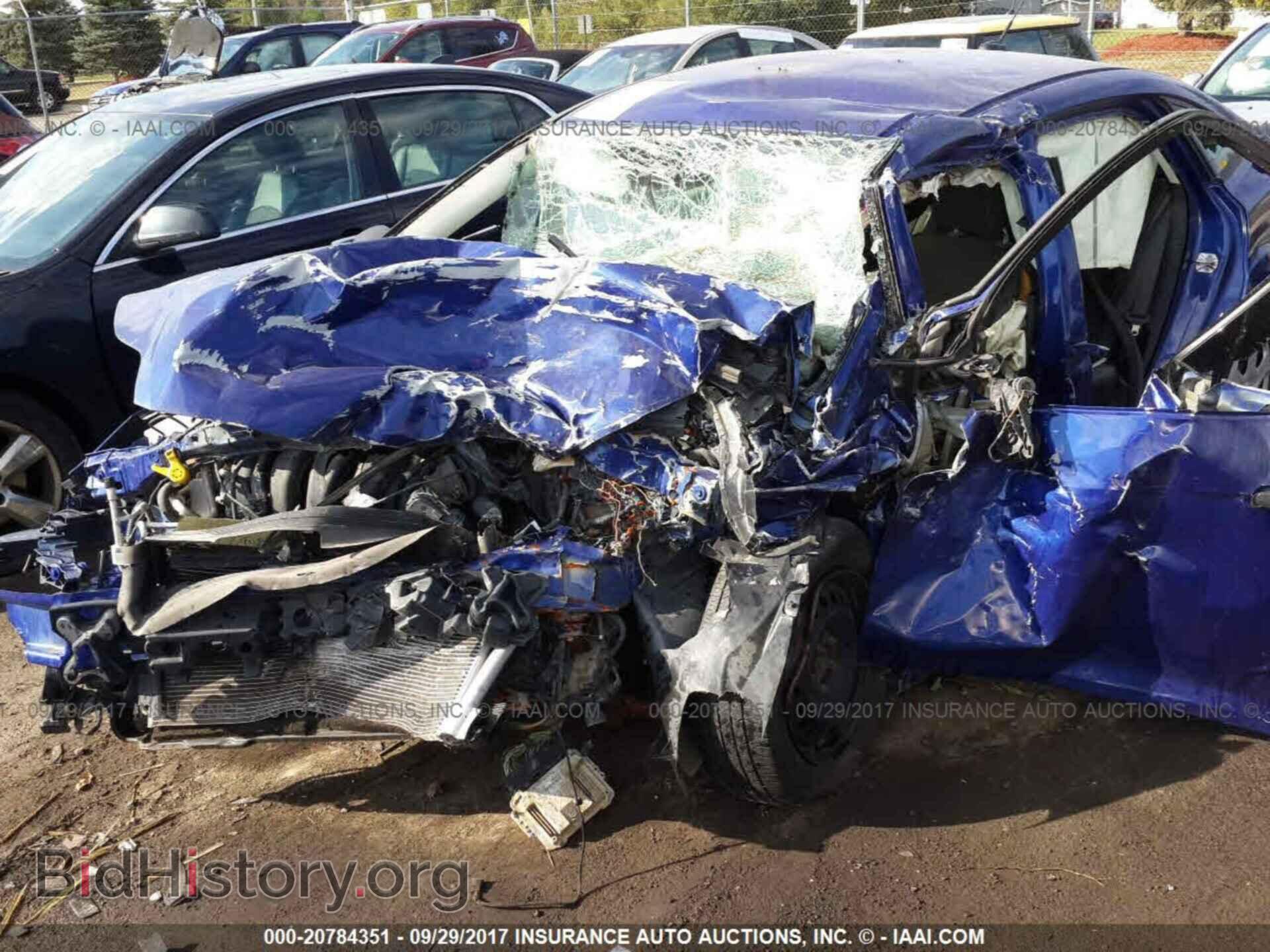 2012 Ford Focus - VIN: 1FAHP3E27CL320077 - Photo 6