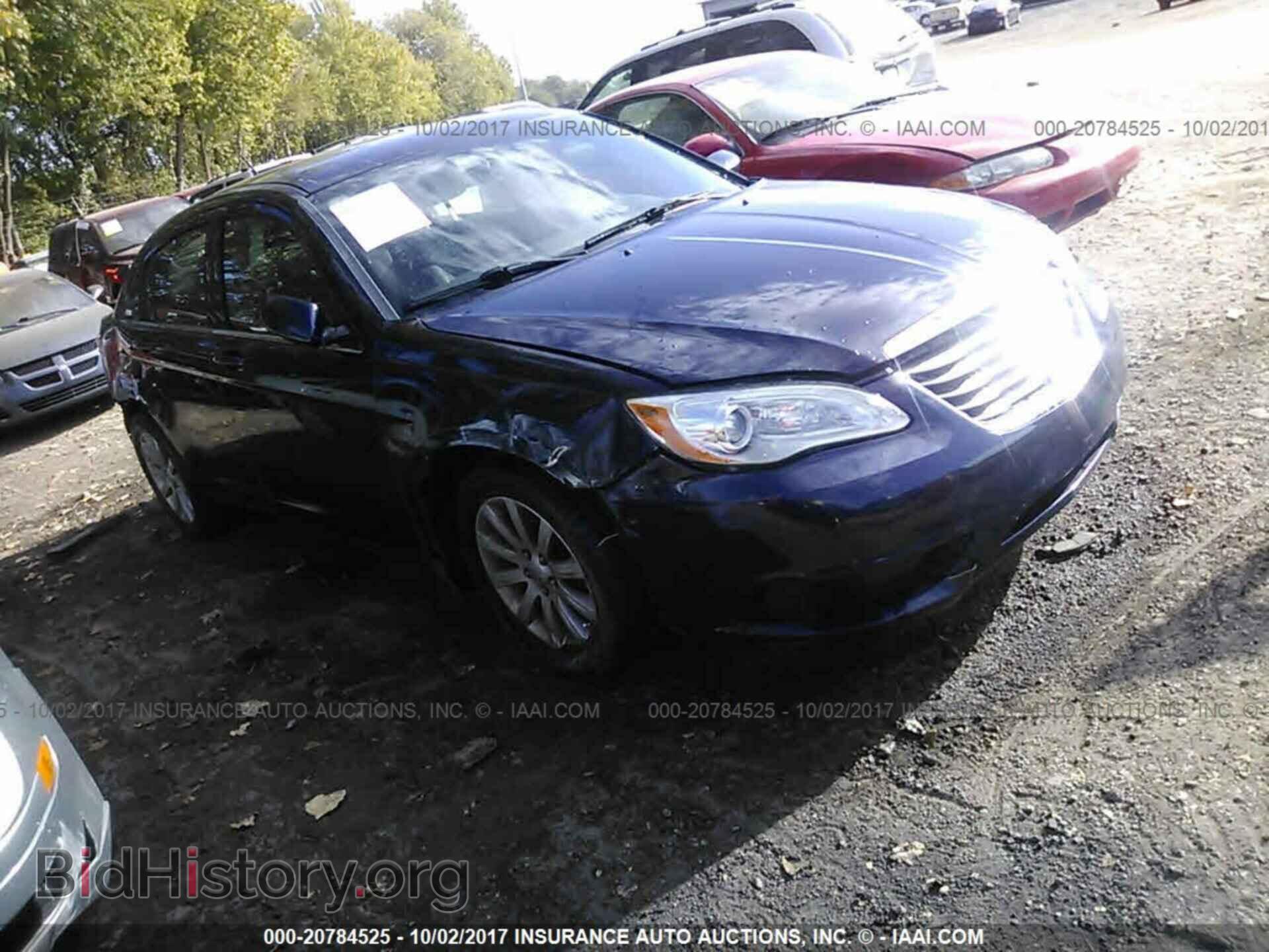 Фотография 1C3CCBBBXDN688889 - Chrysler 200 2013