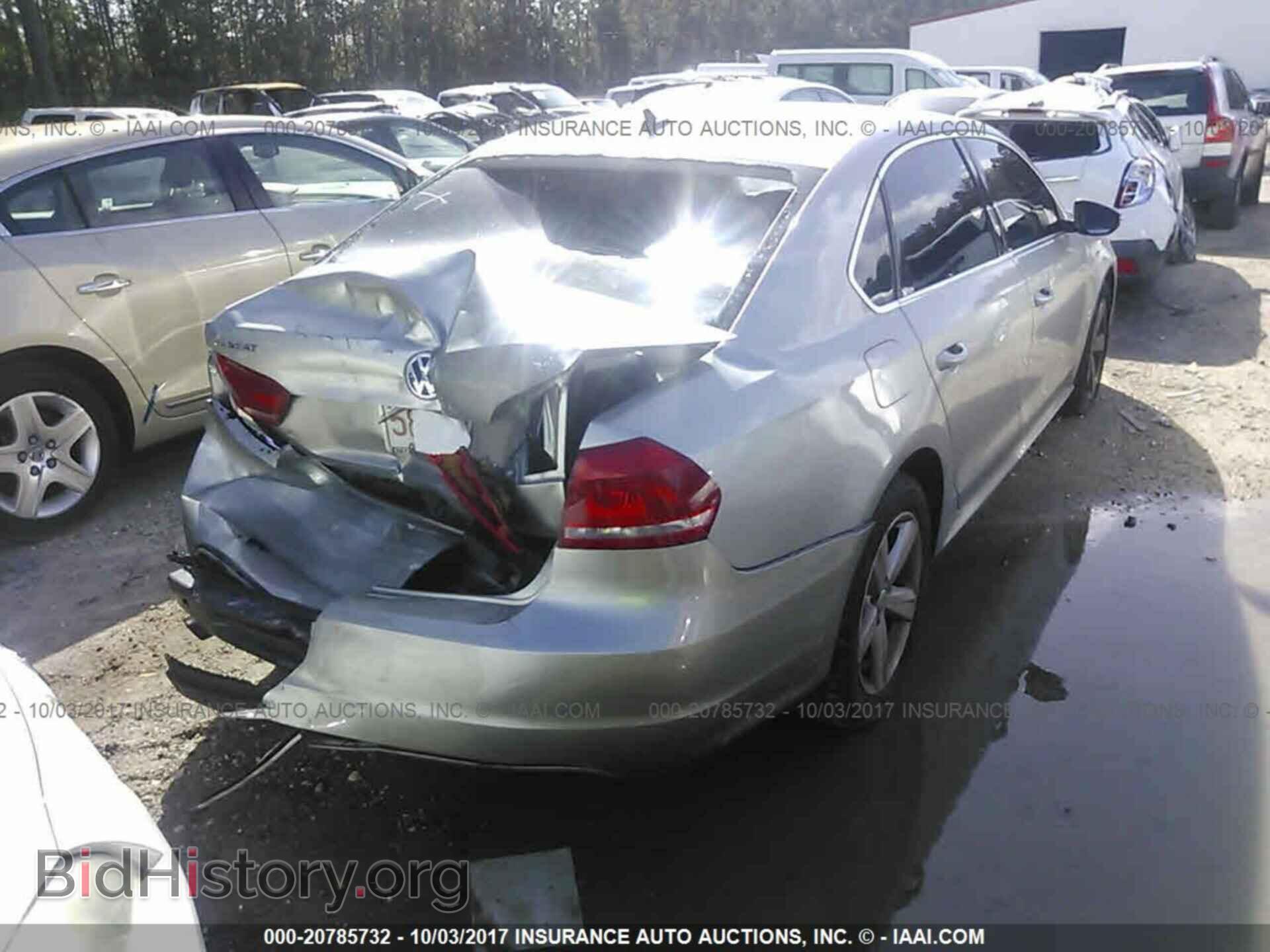 2012 Volkswagen Passat - VIN: 1VWBP7A30CC044652 - Фото 4