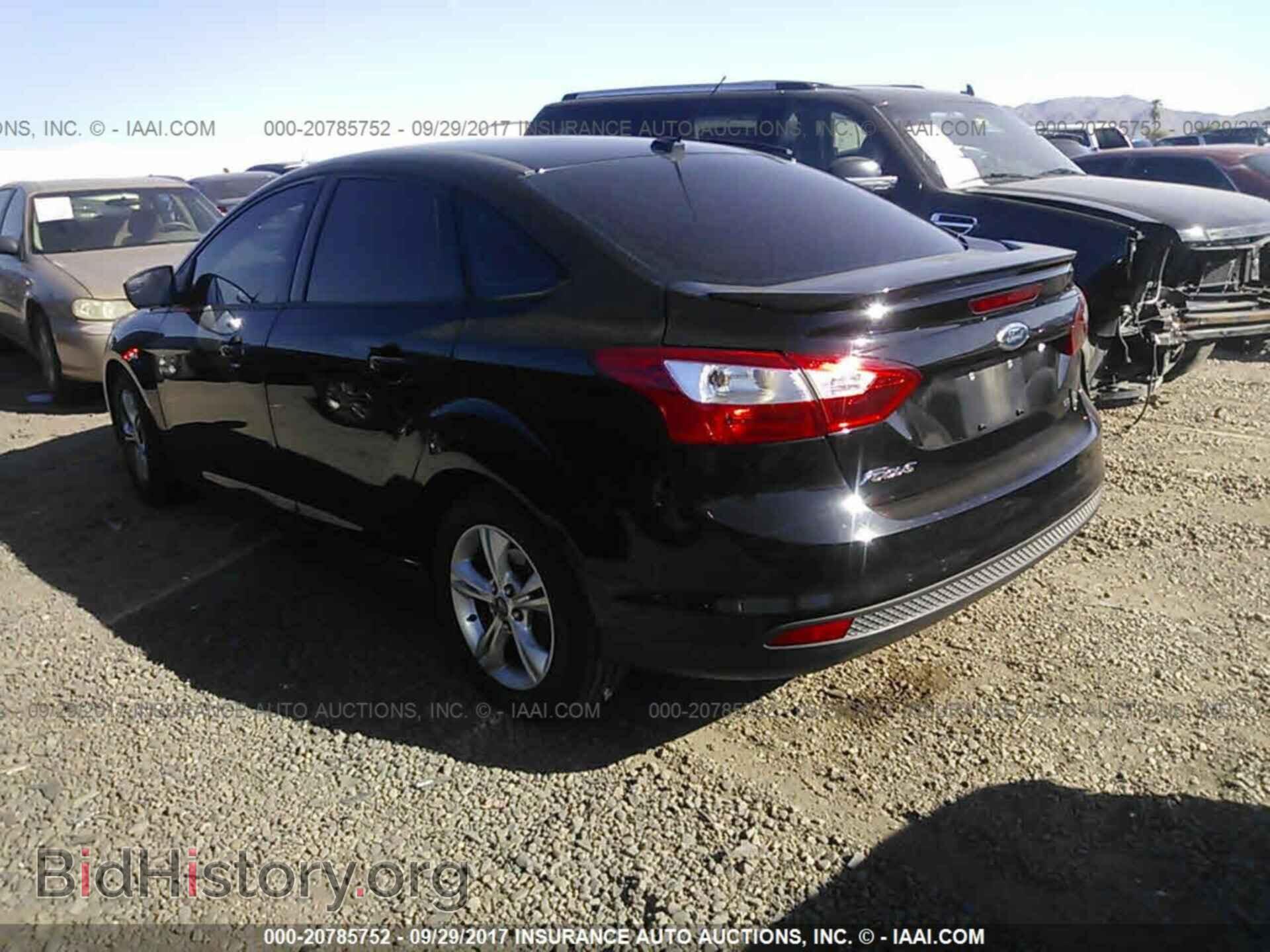 2012 Ford Focus - VIN: 1FAHP3F21CL270341 - Фото 3