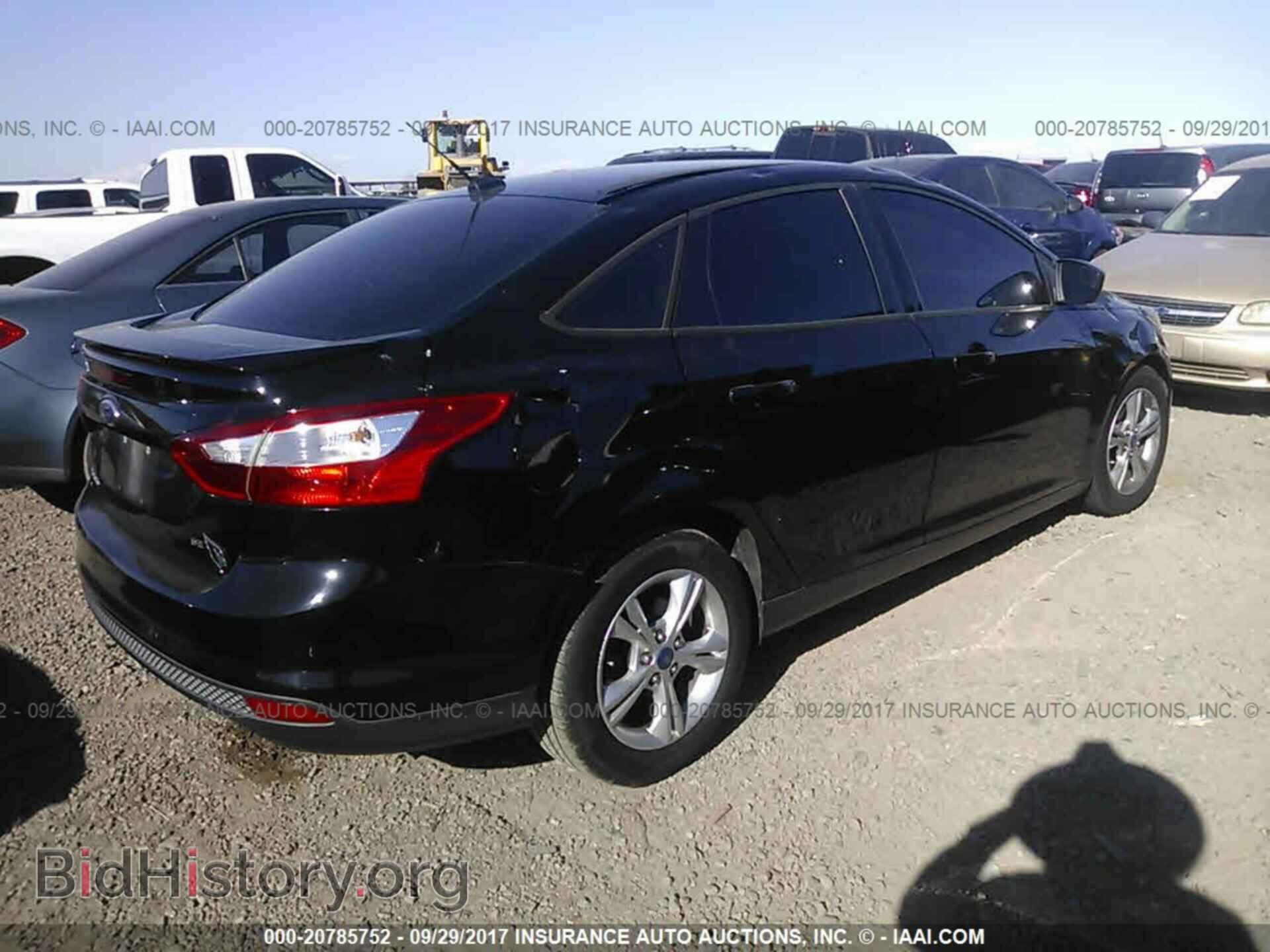 2012 Ford Focus - VIN: 1FAHP3F21CL270341 - Фото 4