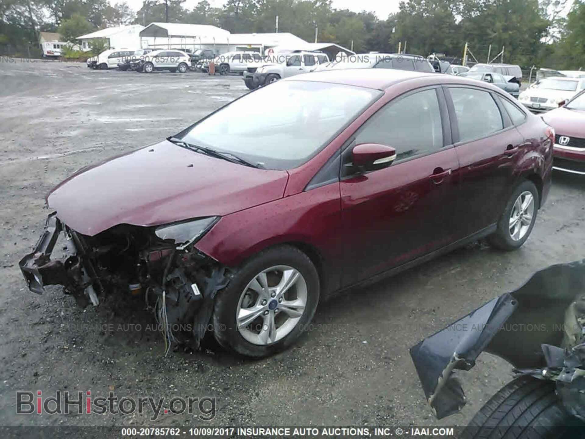 2013 Ford Focus - VIN: 1FADP3F2XDL266594 - Фото 2