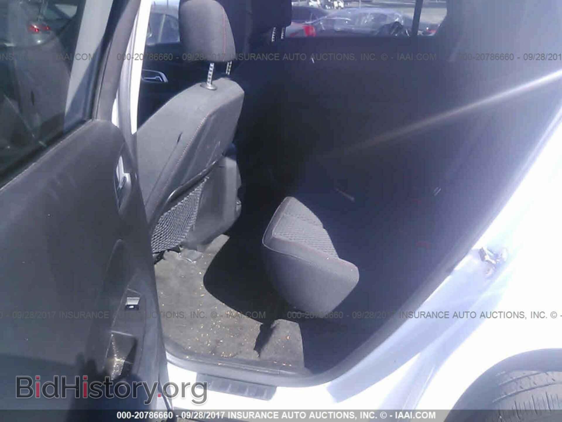 2011 Gmc Terrain - VIN: 2CTALMEC4B6442476 - Photo 8