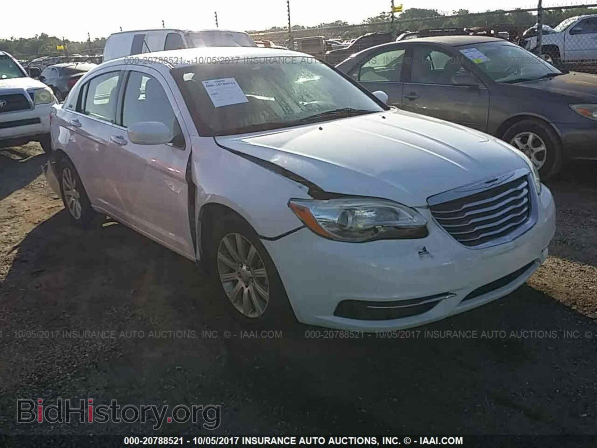 Photo 1C3CCBBB6DN765886 - Chrysler 200 2013