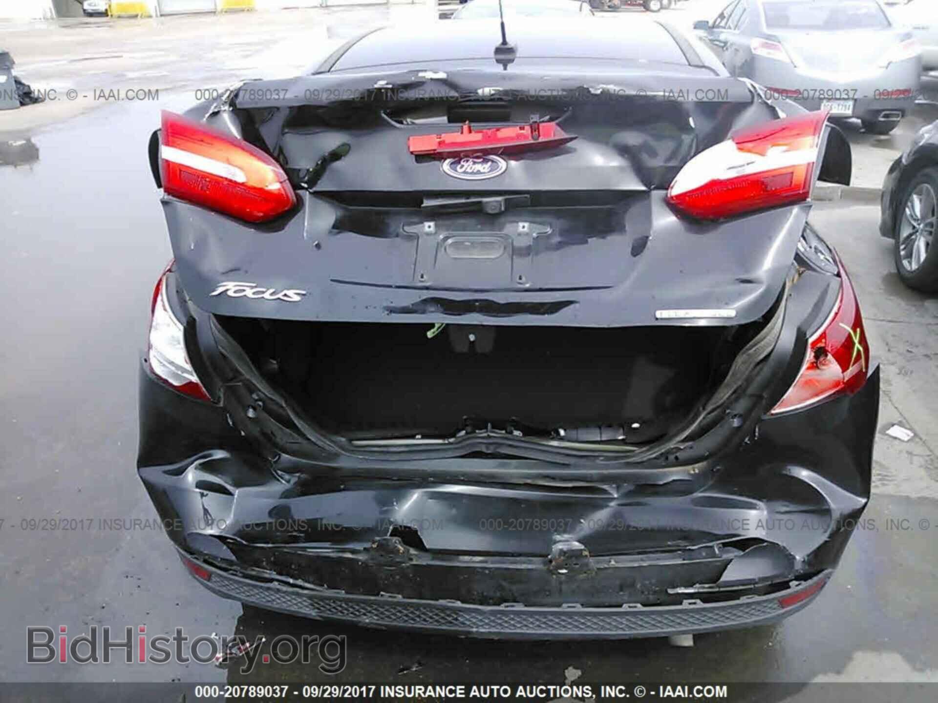 2015 Ford Focus - VIN: 1FADP3E29FL299560 - Photo 6