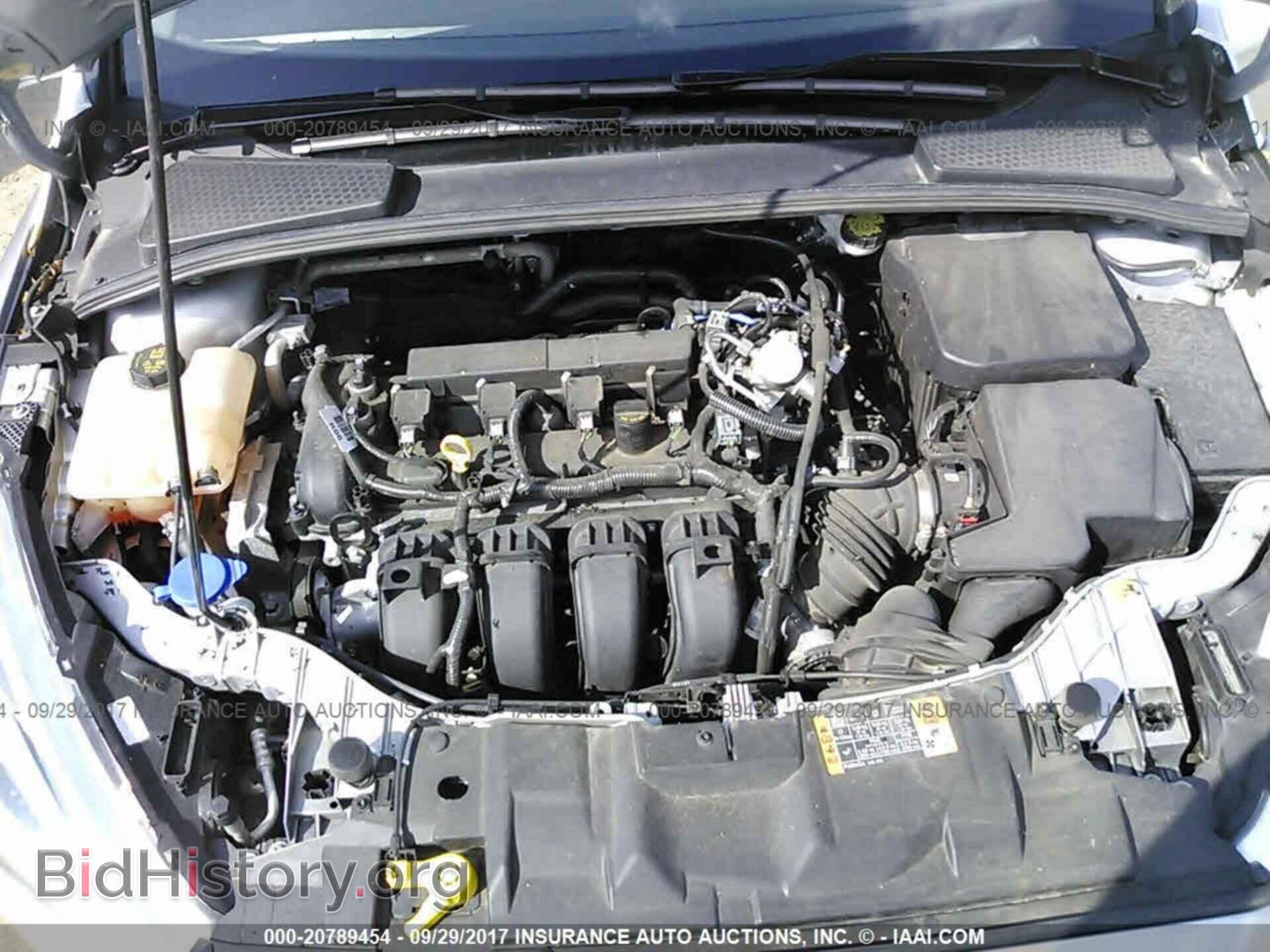 2016 Ford Focus - VIN: 1FADP3F23GL339227 - Фото 10
