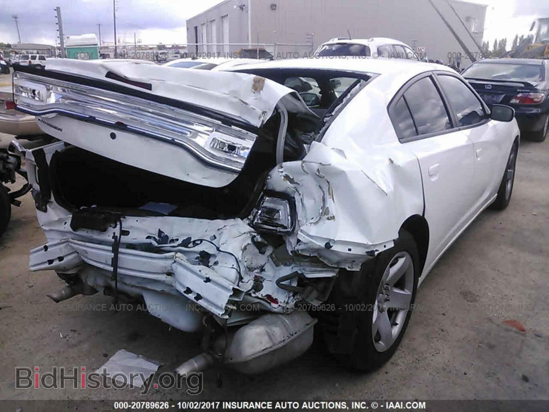 2014 Dodge Charger - VIN: 2C3CDXAT4EH226875 - Photo 4