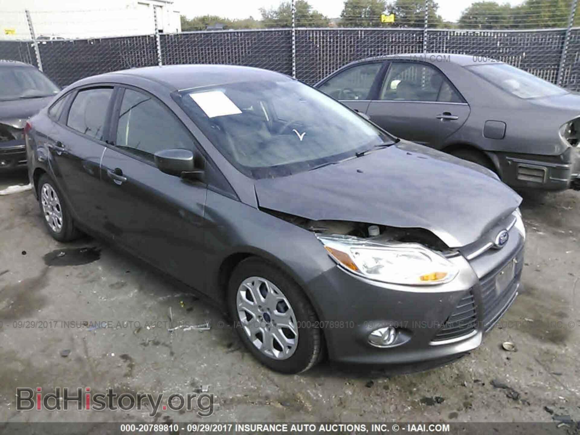 Photo 1FAHP3F21CL450791 - Ford Focus 2012
