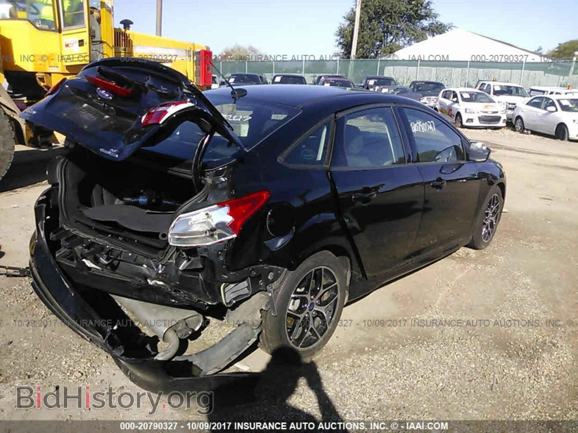 2016 Ford Focus - VIN: 1FADP3F27GL368908 - Фото 4