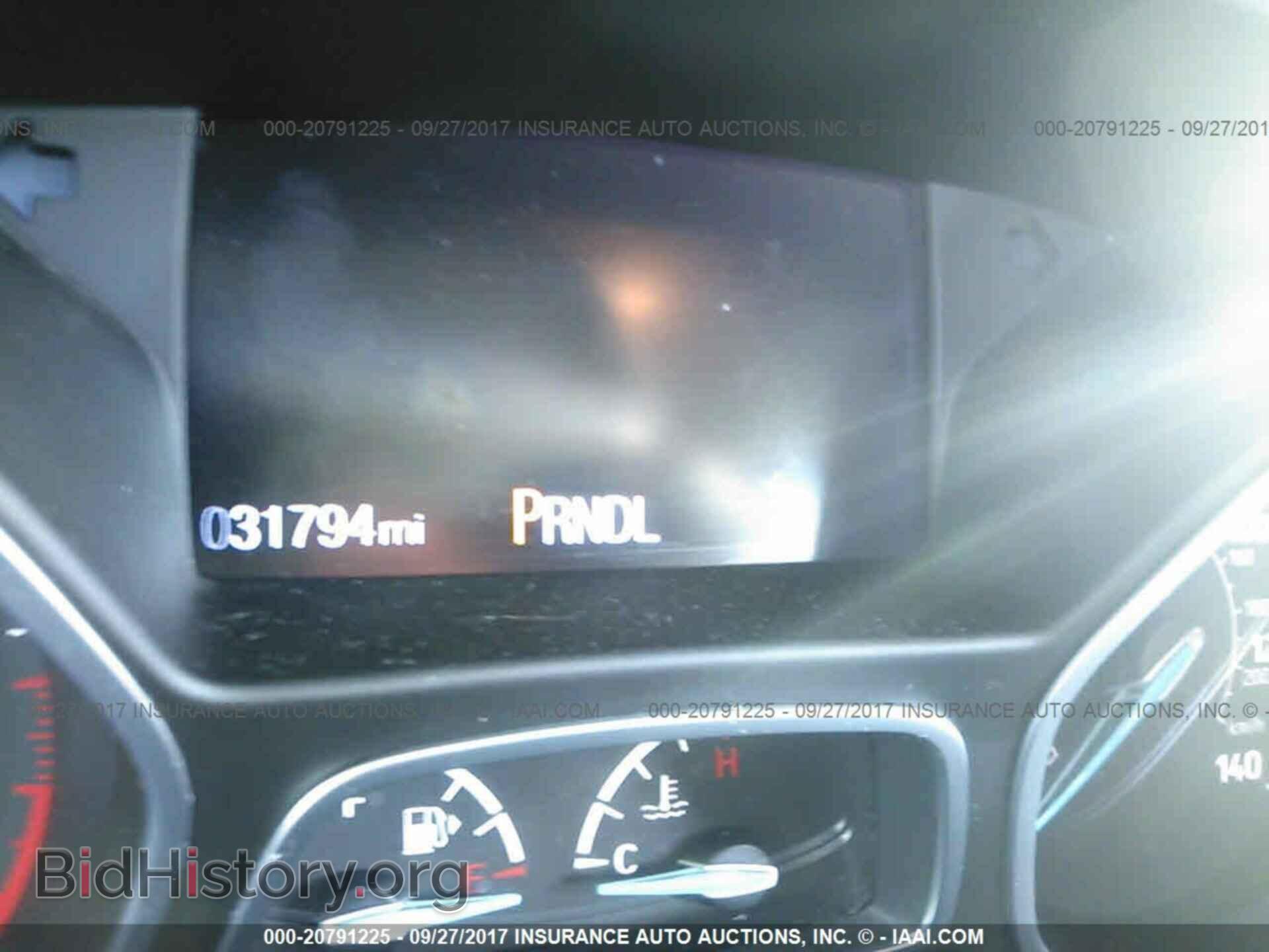 2017 Ford Focus - VIN: 1FADP3K24HL216365 - Photo 7