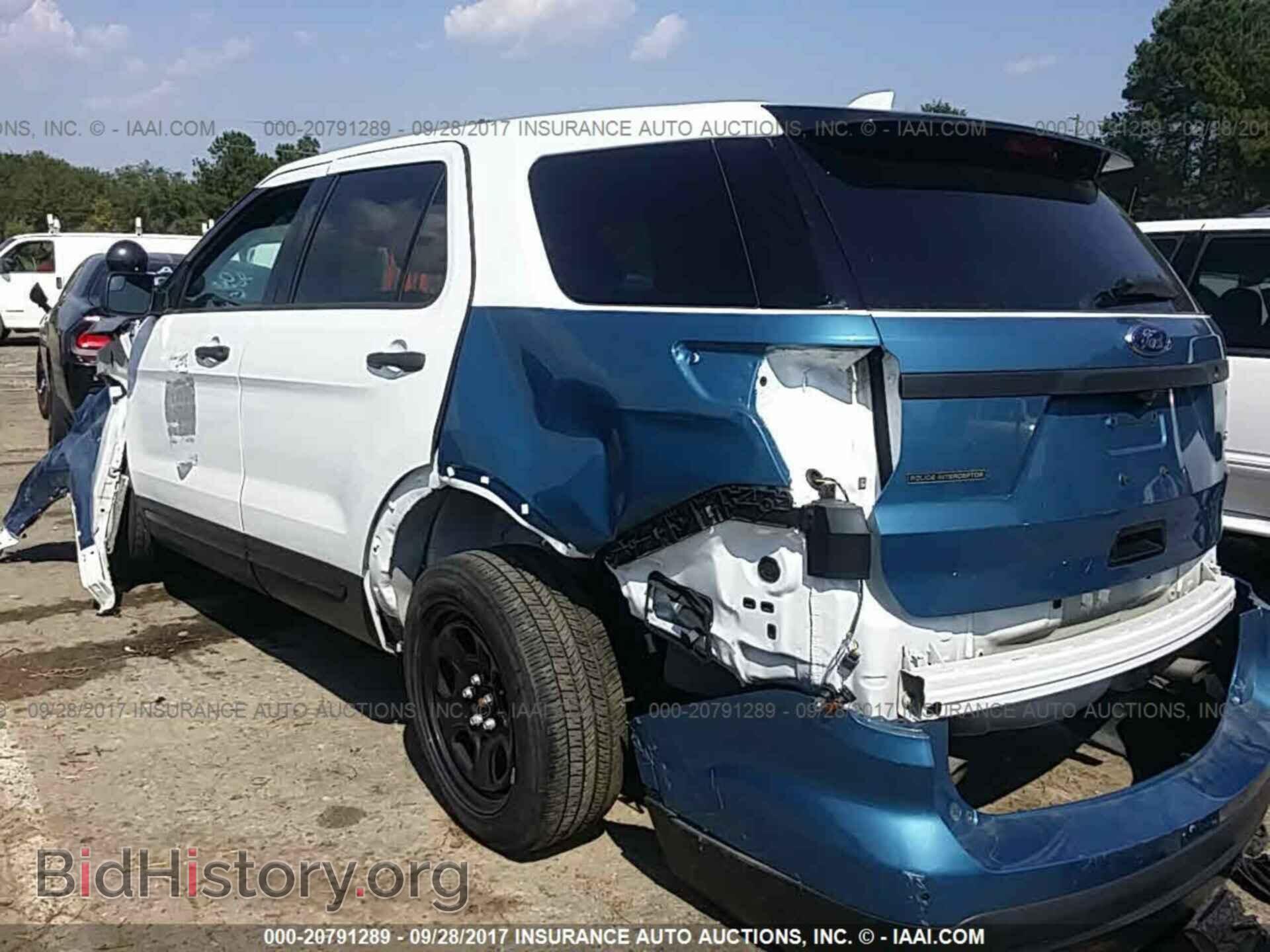 2016 Ford Explorer - VIN: 1FM5K8AR3GGB44845 - Фото 3