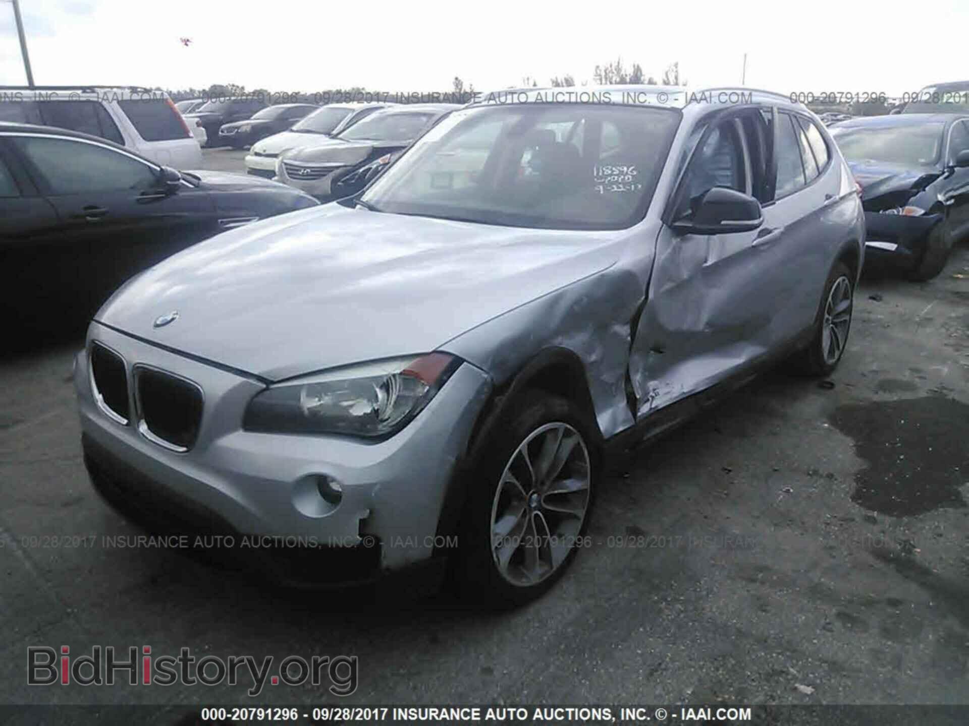2014 Bmw X1 - VIN: WBAVM1C58EVW51357 - Фото 2