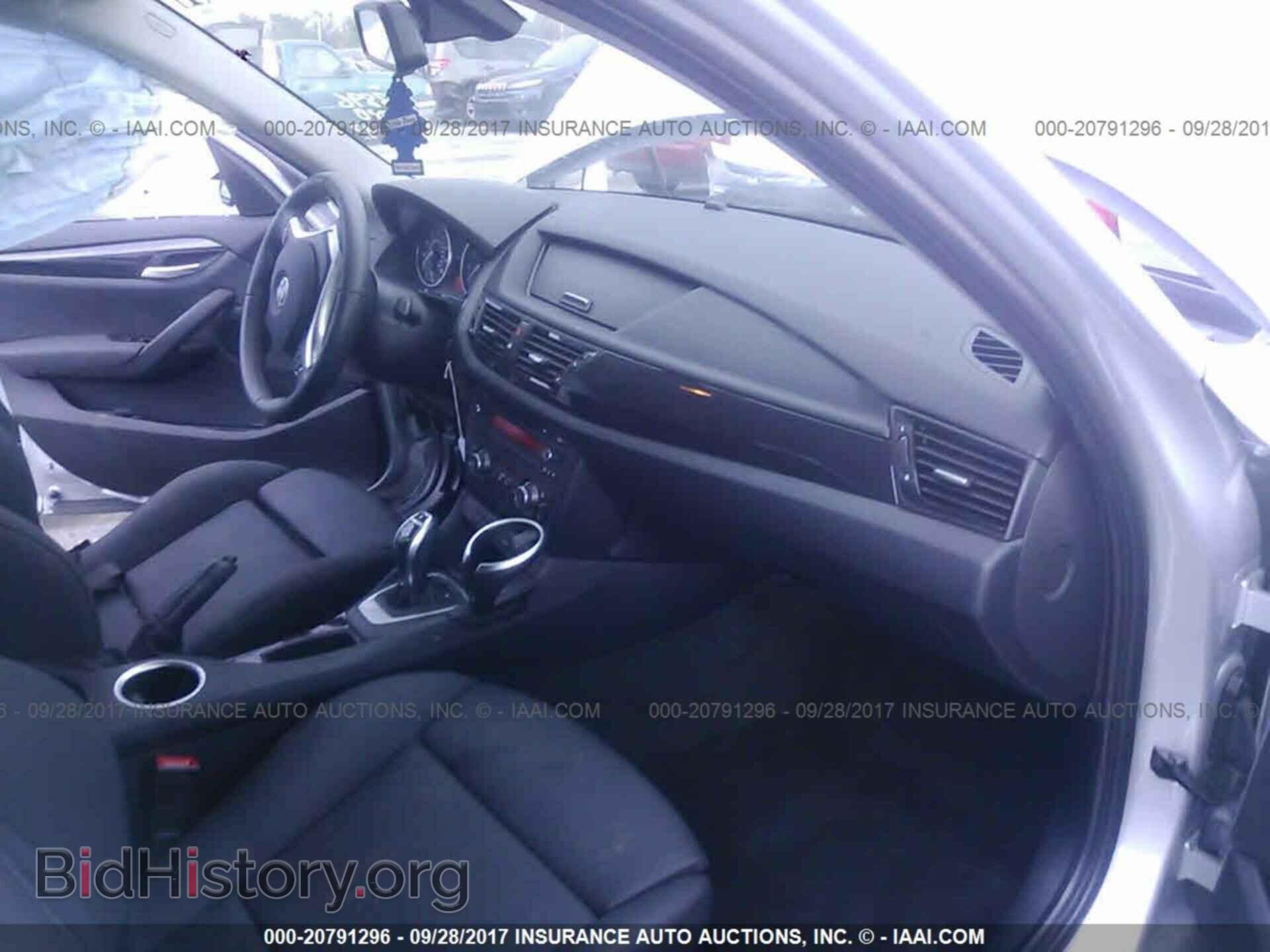 2014 Bmw X1 - VIN: WBAVM1C58EVW51357 - Фото 5