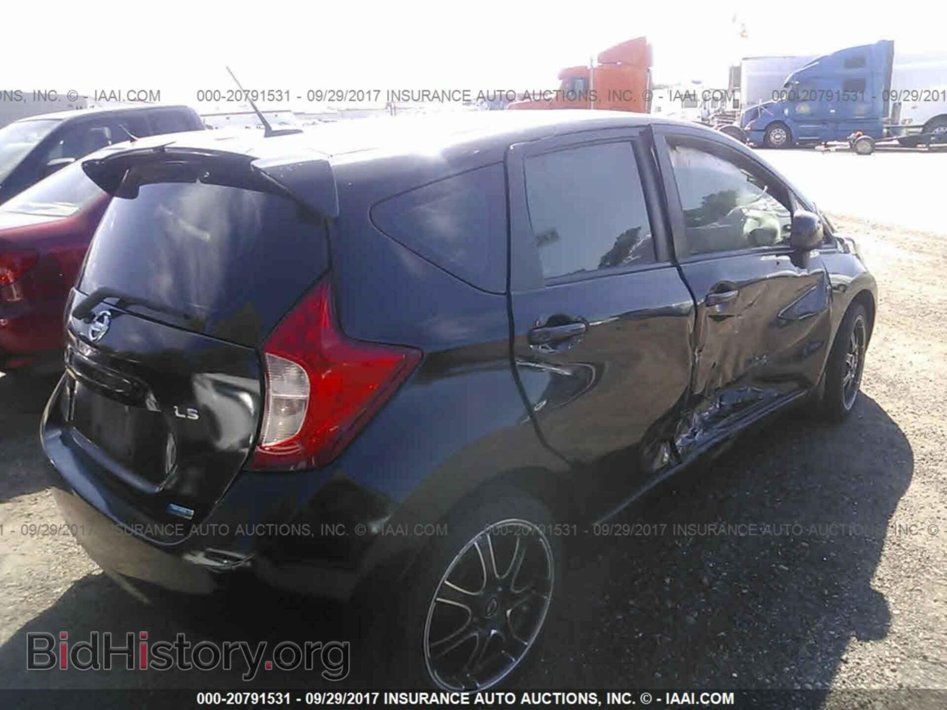 2014 Nissan Versa note - VIN: 3N1CE2CP6EL372720 - Фото 4