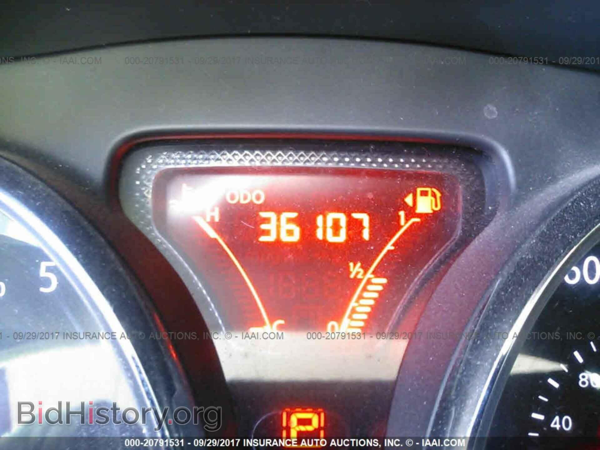 2014 Nissan Versa note - VIN: 3N1CE2CP6EL372720 - Фото 7