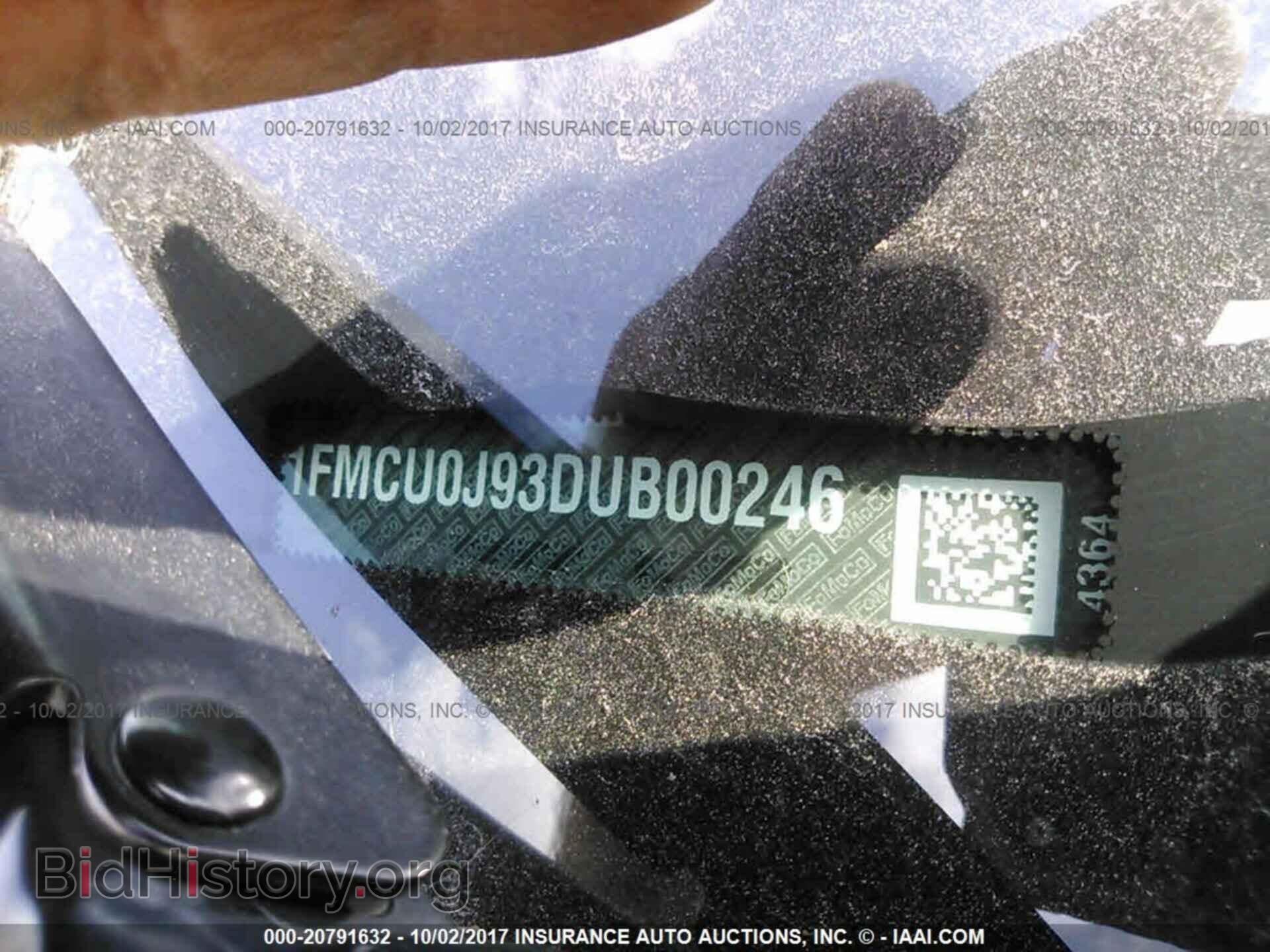 2013 Ford Escape - VIN: 1FMCU0J93DUB00246 - Photo 9