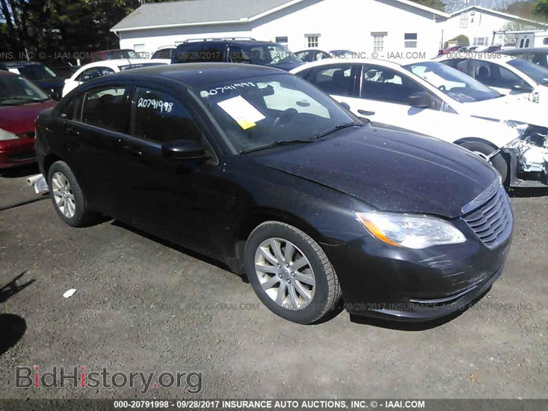Photo 1C3CCBBB3CN283519 - Chrysler 200 2012