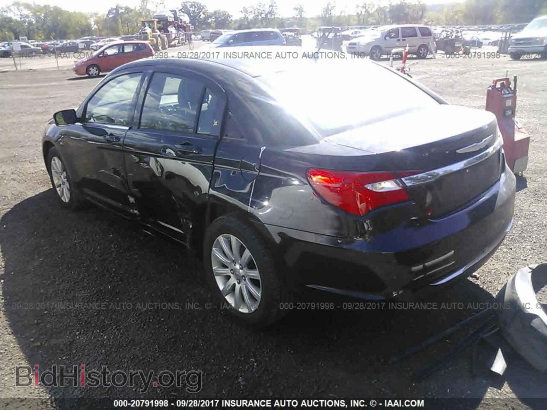 2012 Chrysler 200 - VIN: 1C3CCBBB3CN283519 - Photo 3